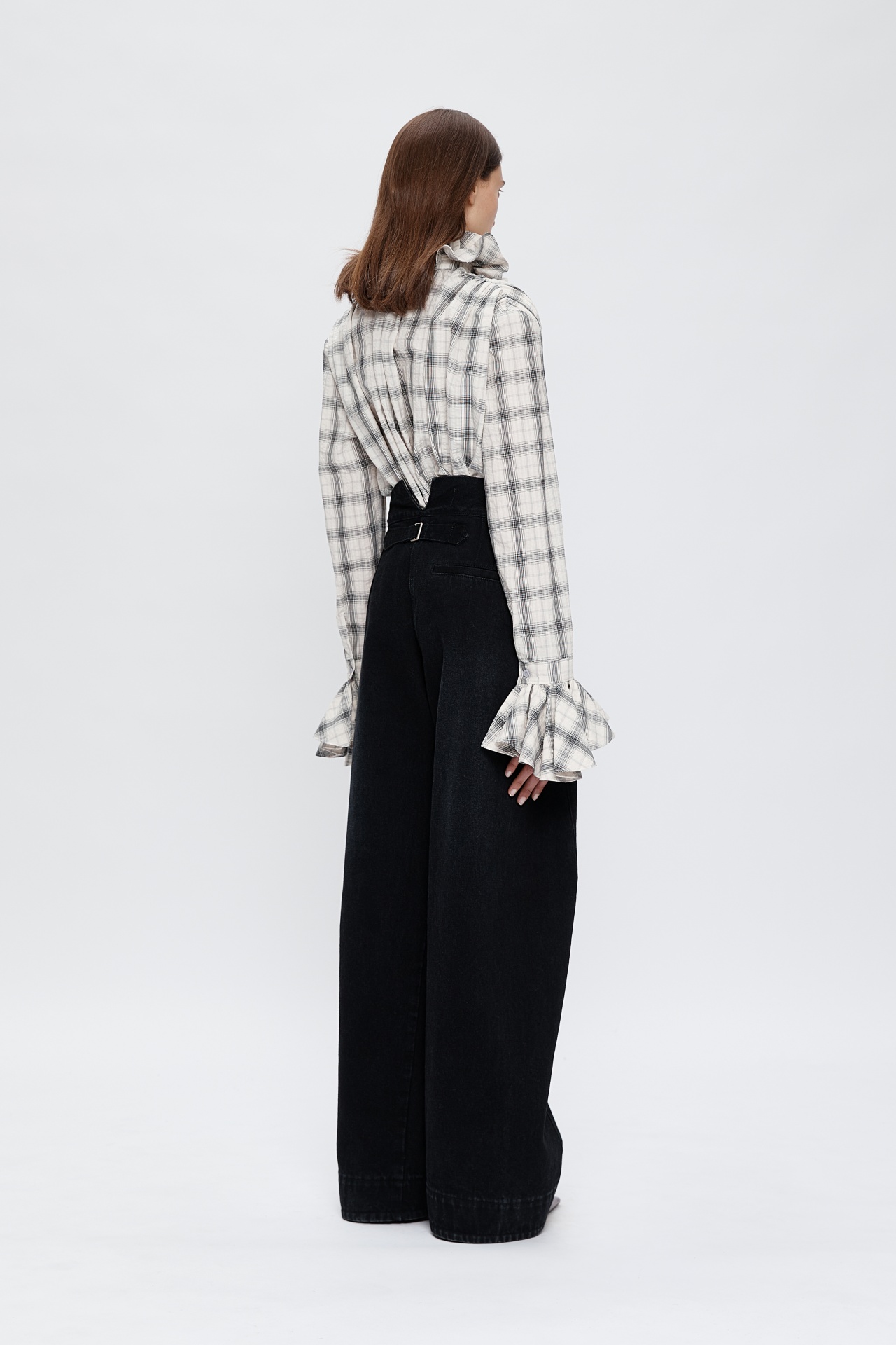 BACK SLIT DENIM BLACK (F25DB8061BK)