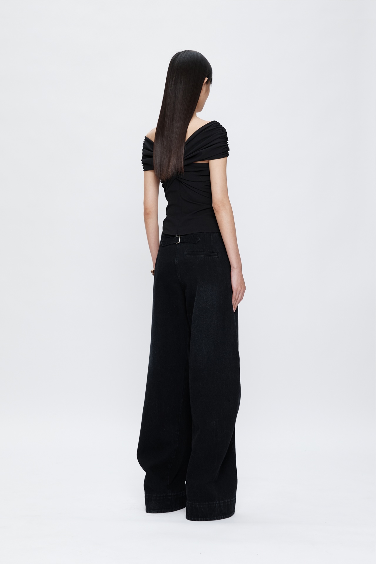 SHIRRING TANK TOP BLACK (F25TO10091BK)