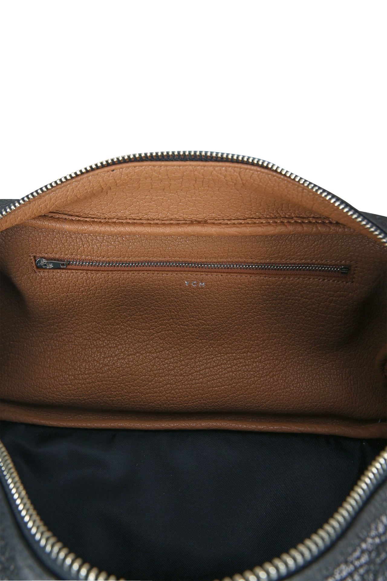 SQUARE SHOULDER BAG (F26AC12051BK)