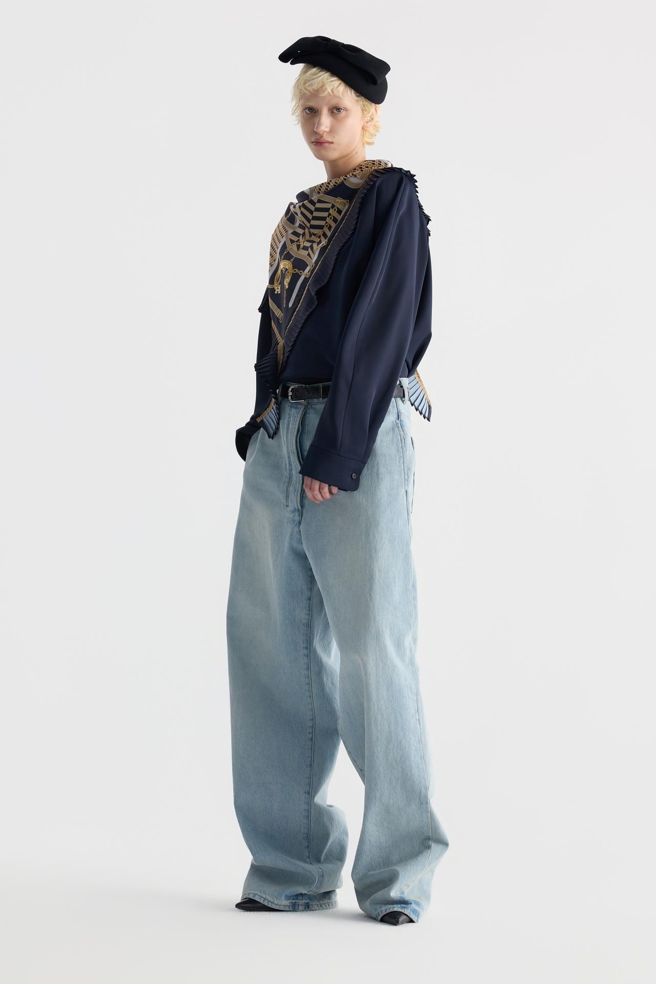 ASYMMETRIC SCARF-DETAIL SHIRT (F26BL4052NV)