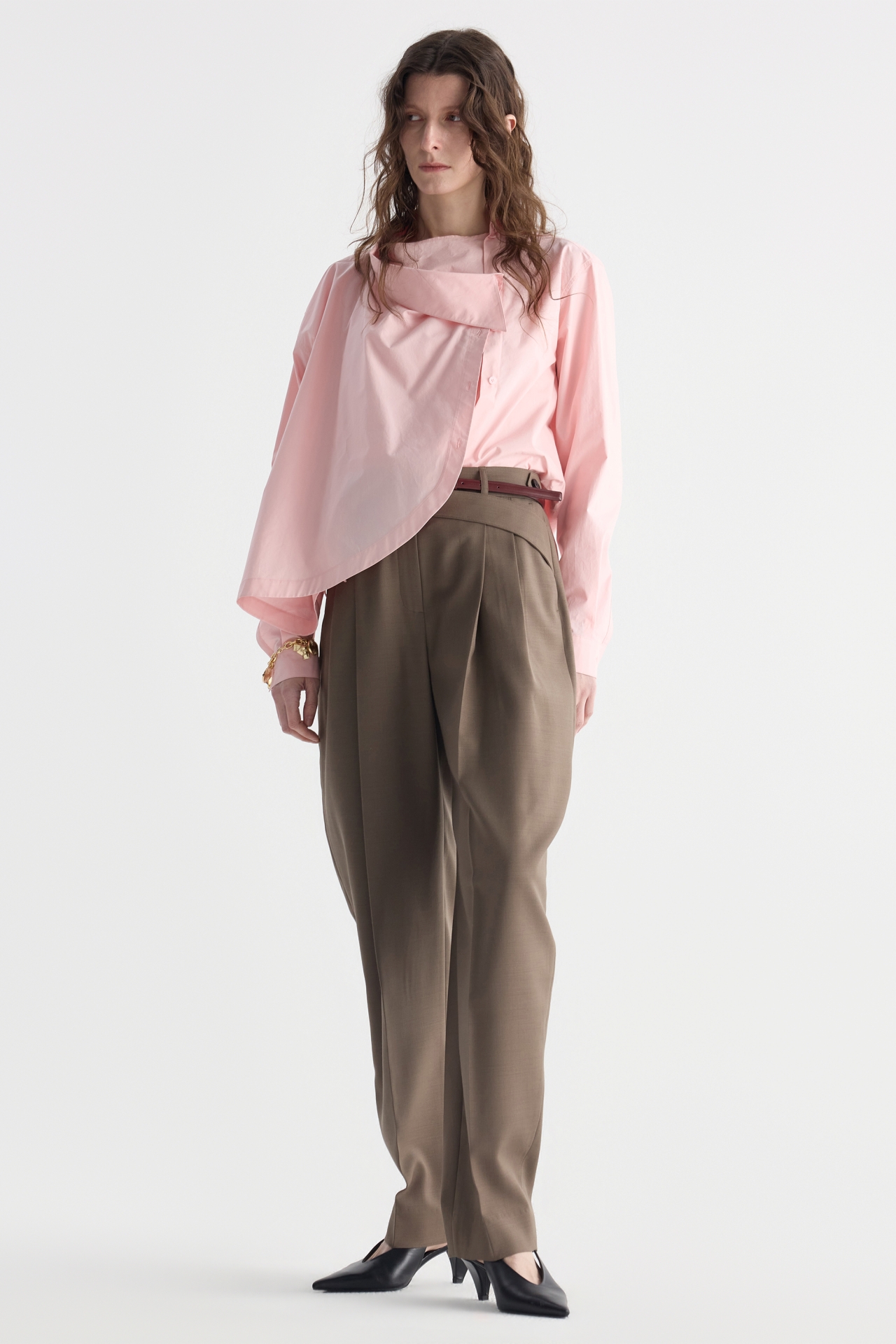 ASYMMETRICAL COLLAR DETAIL SHIRT (F26BL4061PK)