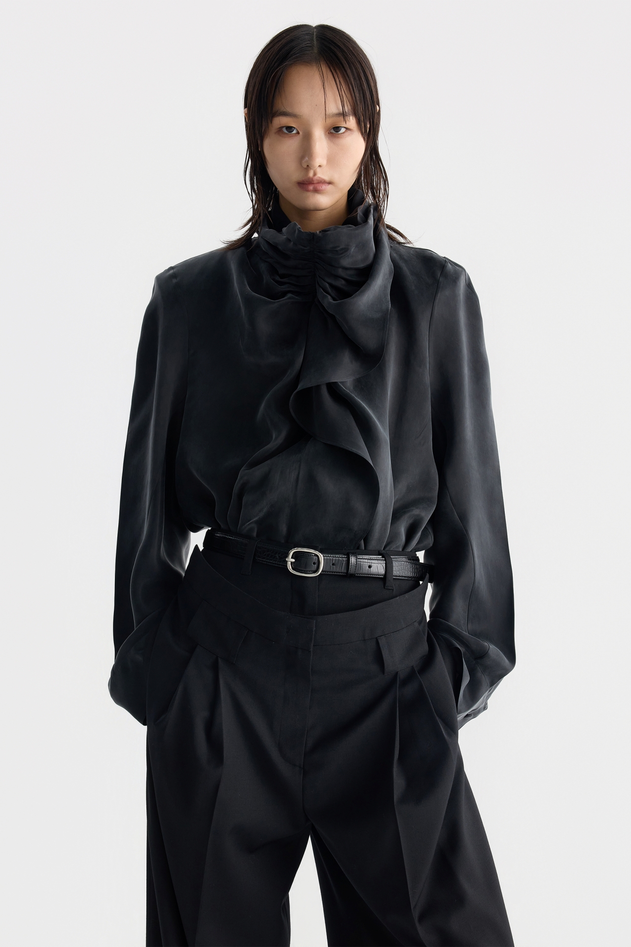 ZIP-FRONT NECK SCARF BLOUSE (F26BL4091CG)
