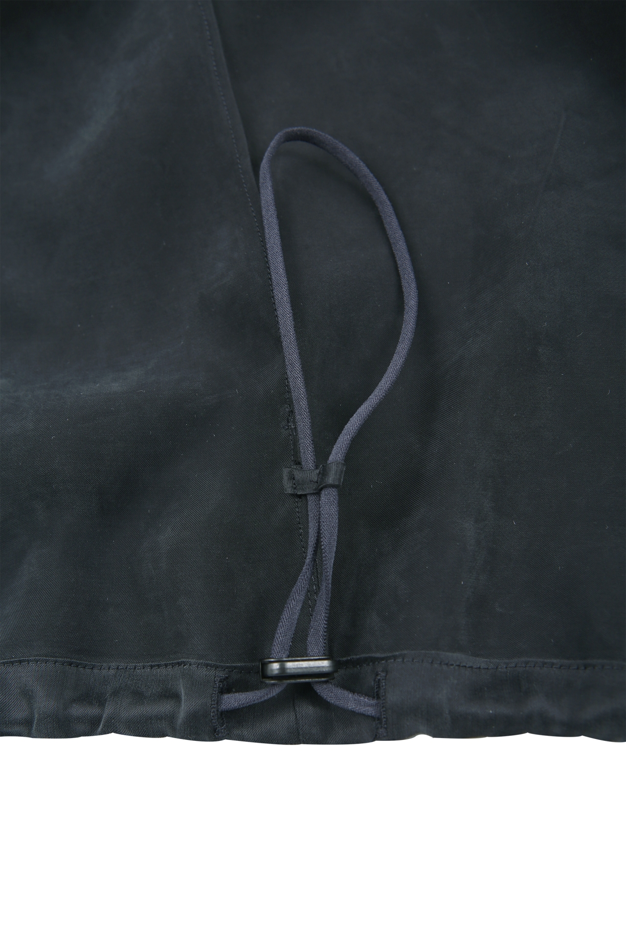 ZIP-FRONT NECK SCARF BLOUSE (F26BL4091CG)