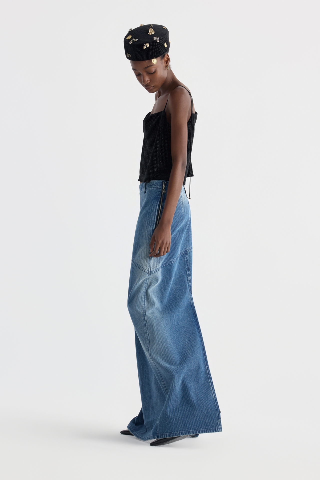 ASYMMETRIC PANEL DENIM MAXI SKIRT (F26DB8101BL)