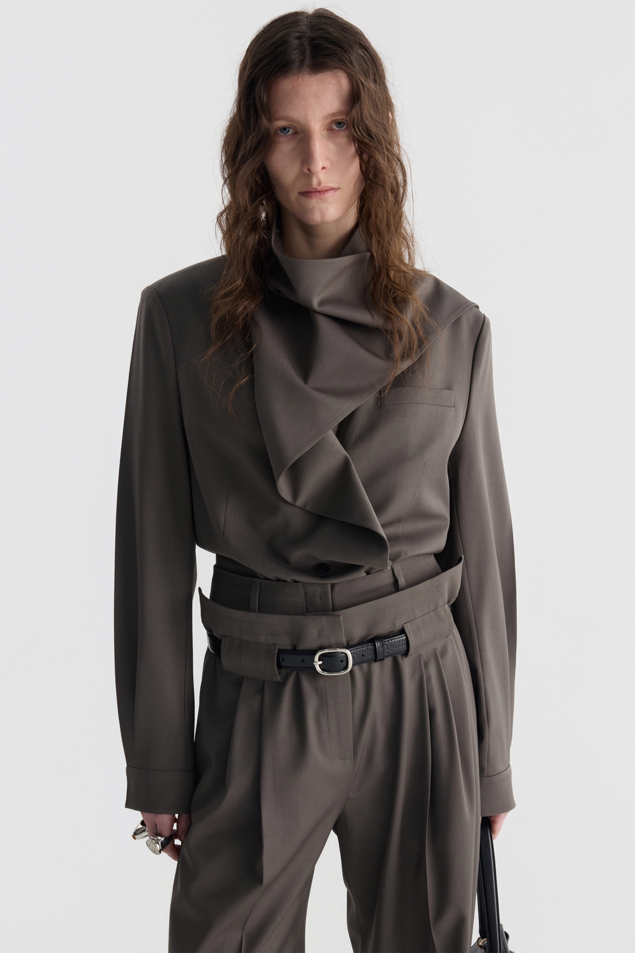 LOOSE-FIT BELTED PANTS (F26PT5101KK)
