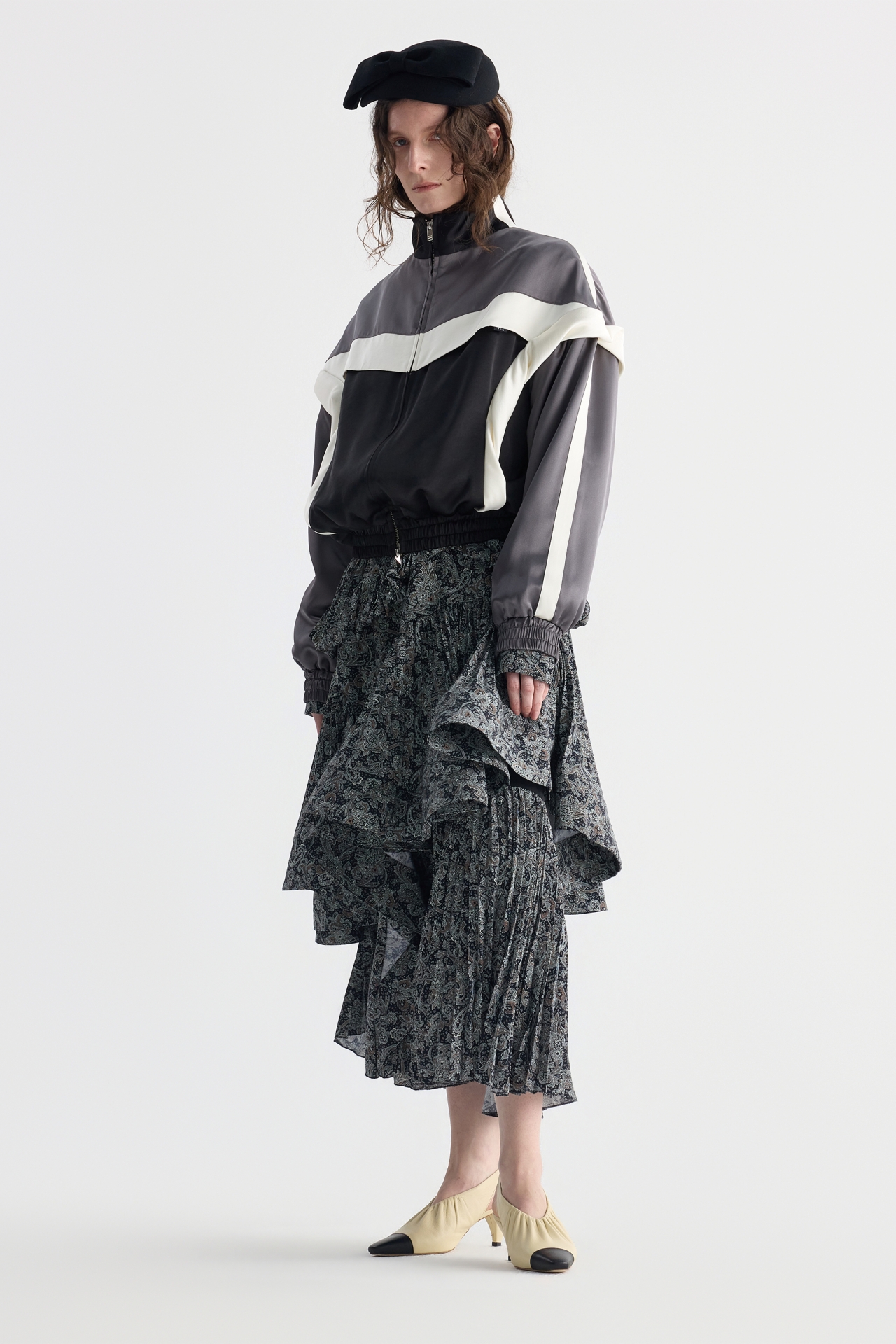 BLOCKED ZIP-UP JACKET (F26OT0021BK)