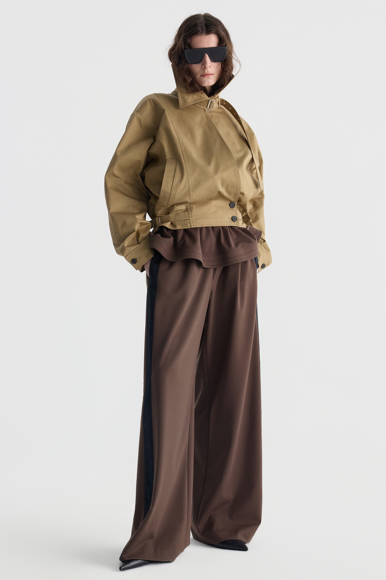 CROPPED UTILITY JACKET (F26OT0131BE)