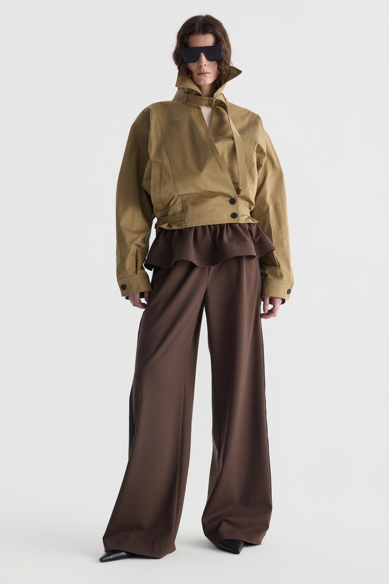 LAYERED RUFFLE PANTS (F26PT5031BR)