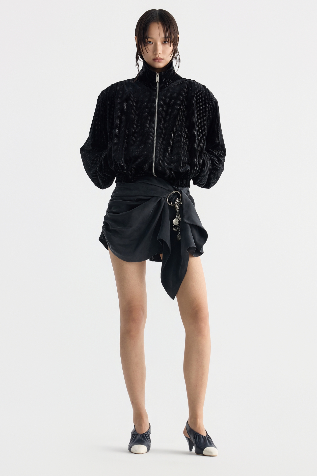 ASYMMETRIC TIE-FRONT PLAID SKORT (F26PT5152CG)
