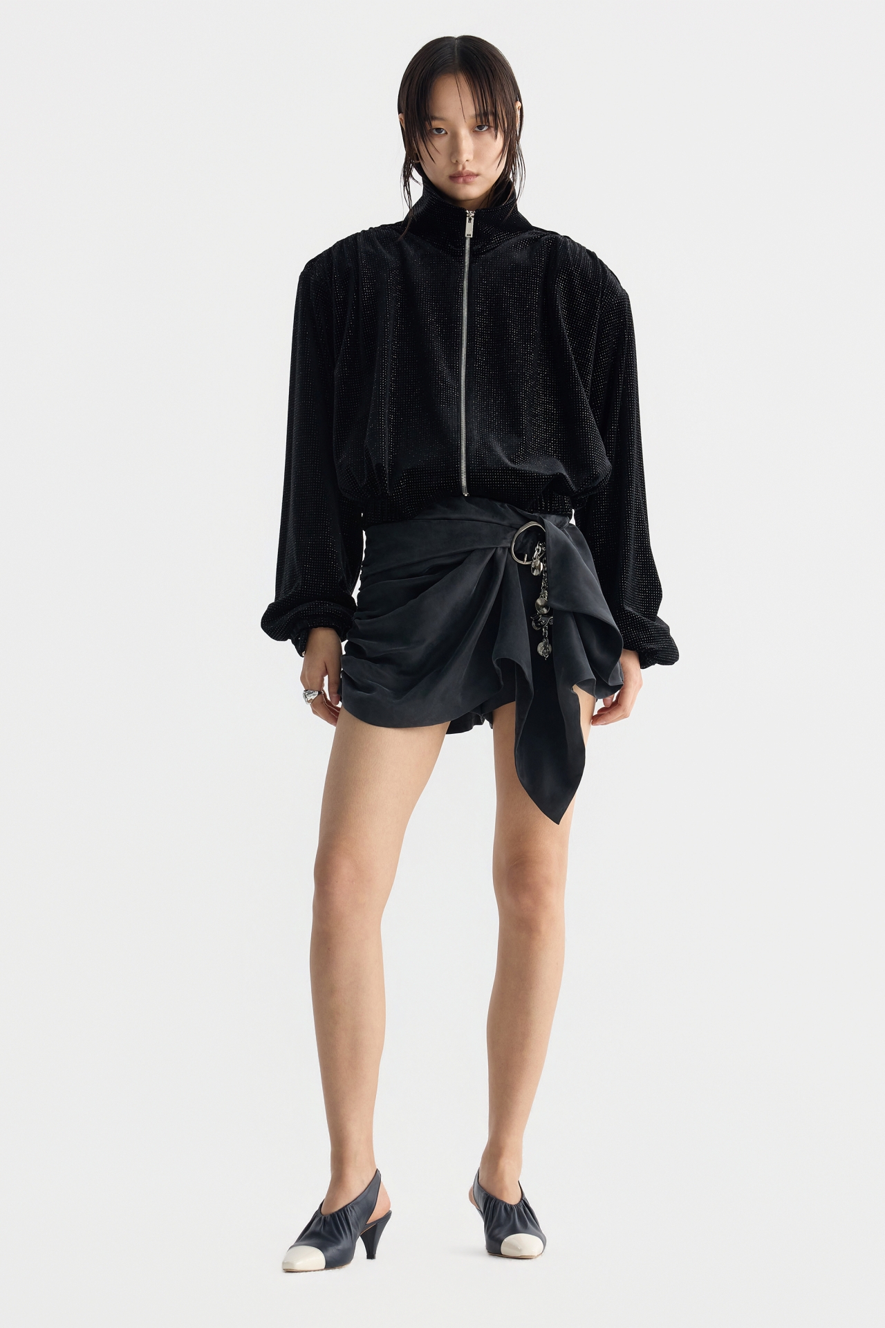 ASYMMETRIC TIE-FRONT PLAID SKORT (F26PT5152CG)