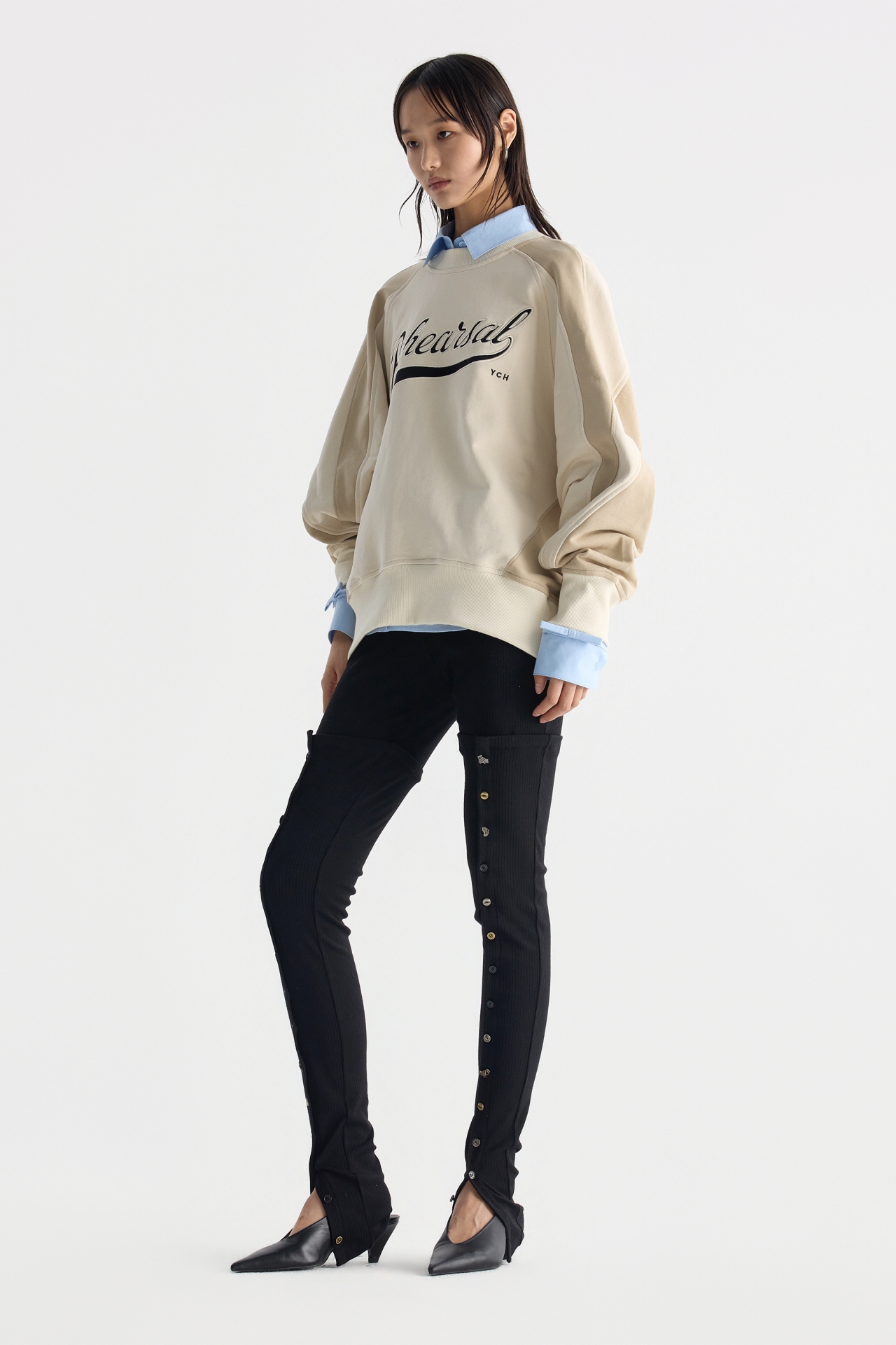 RIBBED PANELED BUTTON LEGGINGS (F26PT5161BK)
