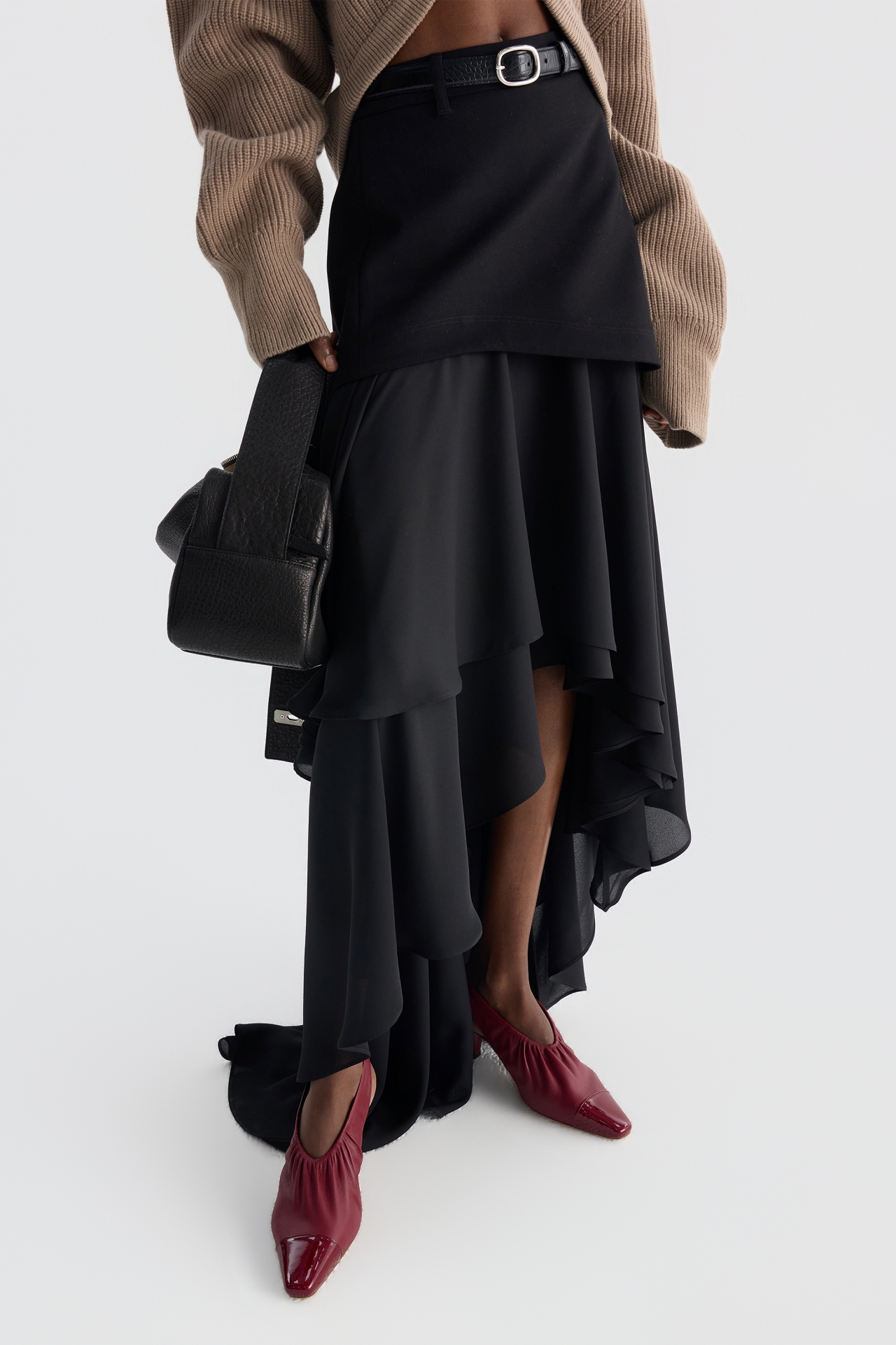 LAYERED HEM SKIRT (F26SK6051BK)
