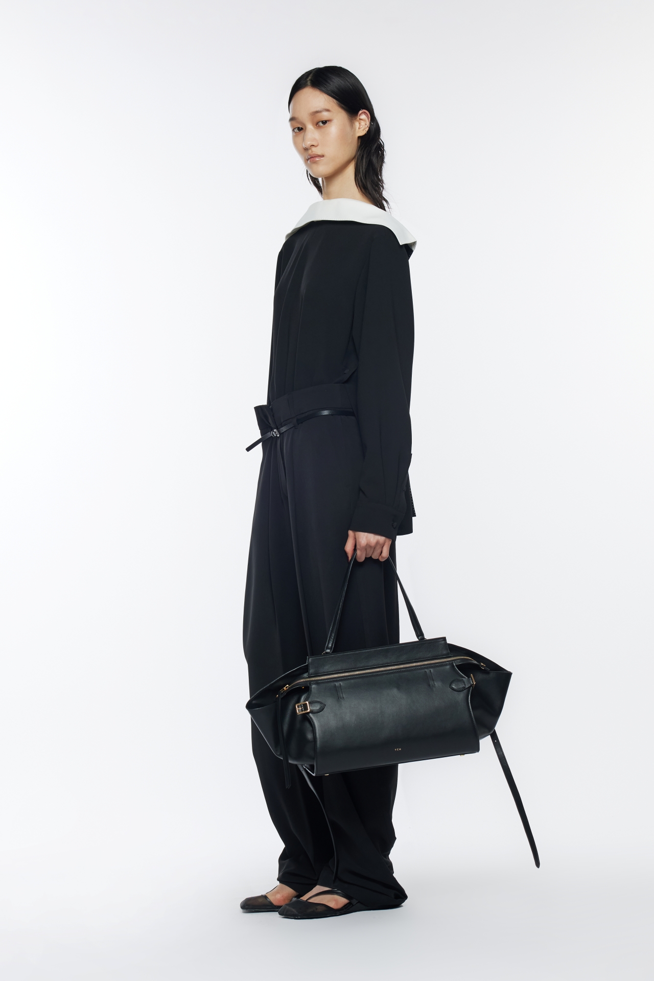 UNBALANCED WAIST TROUSER (R26PT5081BK)