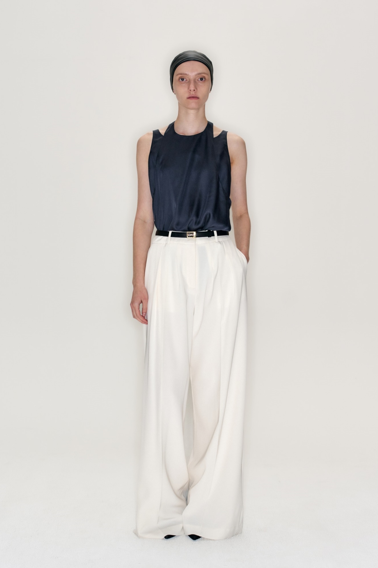 PIN TUCK WIDE PANTS IVORY (S25PT5101IV)