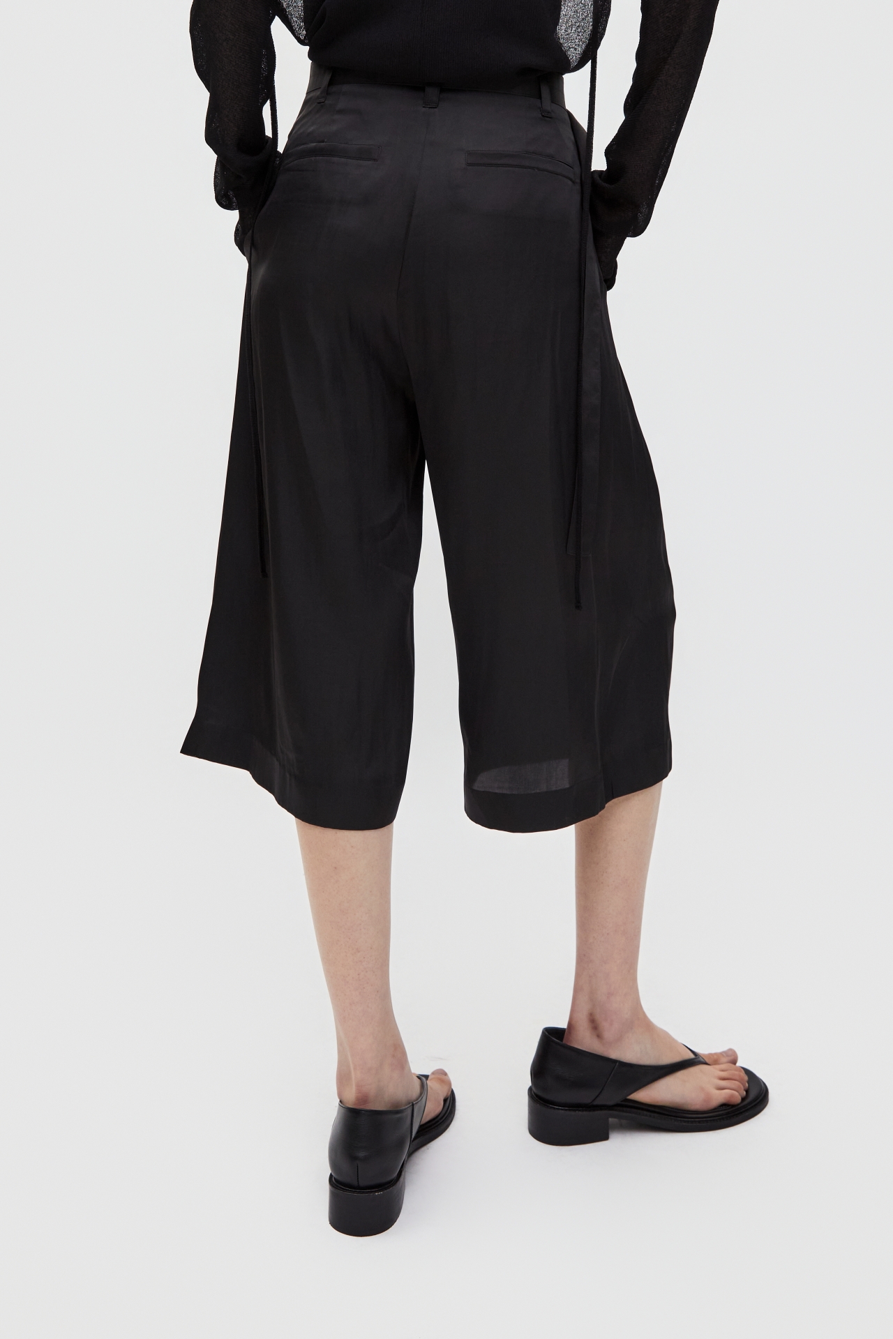 THONG SANDALS (S26AC12041BK)