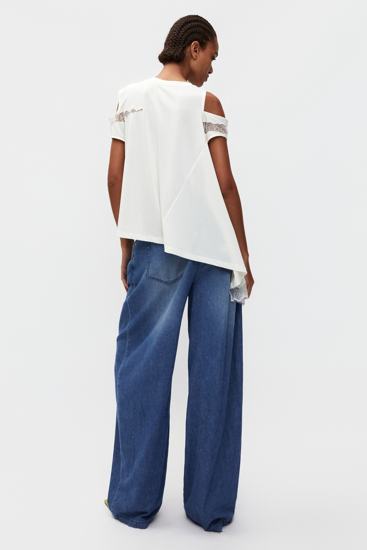 WIDE LEG JEANS (S26DB8021BL)