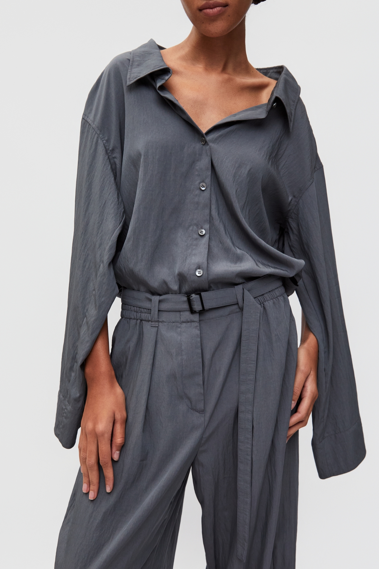 TWO-WAY SHIRT JUMPSUIT (S26DJ7041GY)