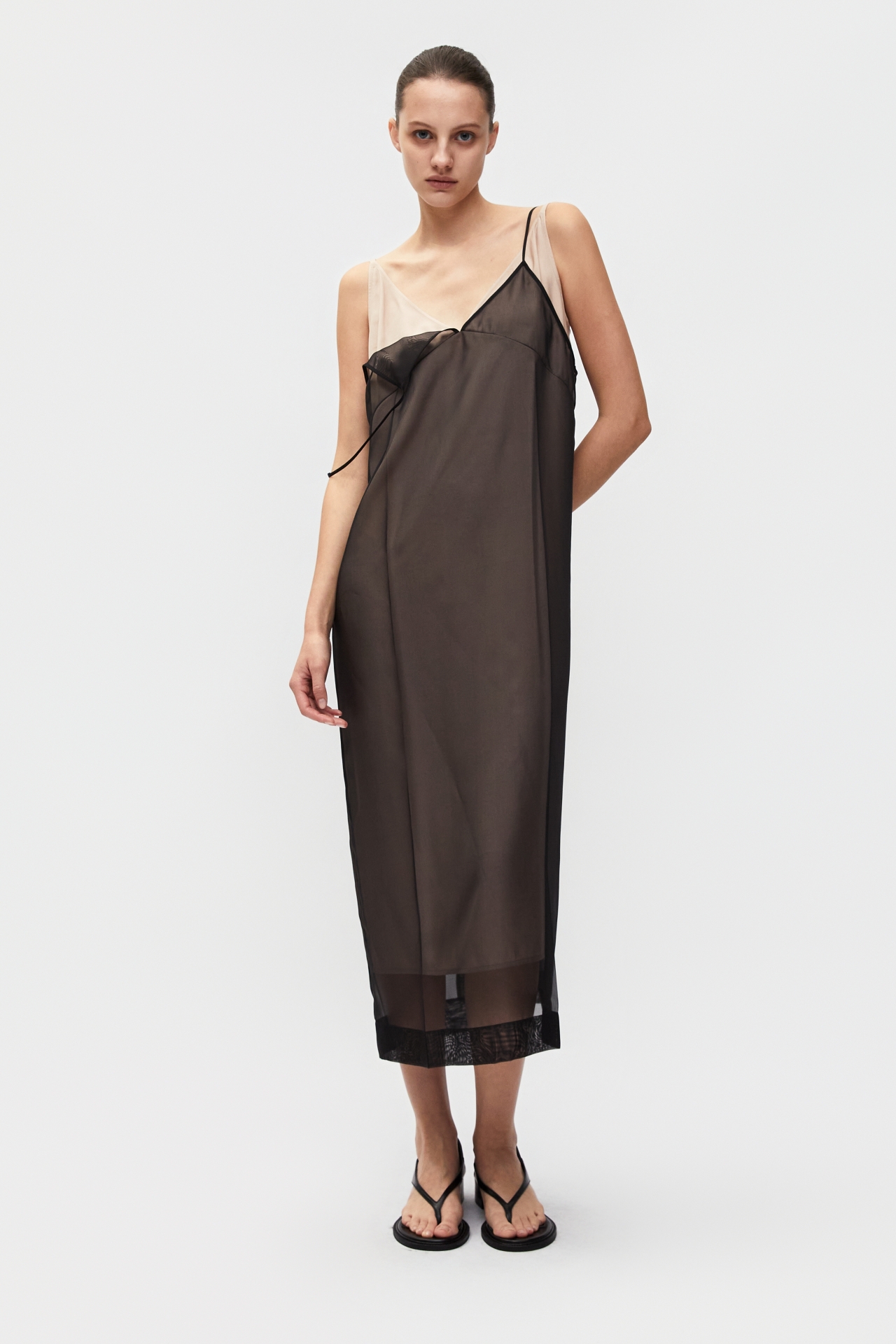 SHEER LAYERED DRESS (S26DJ7051BK)
