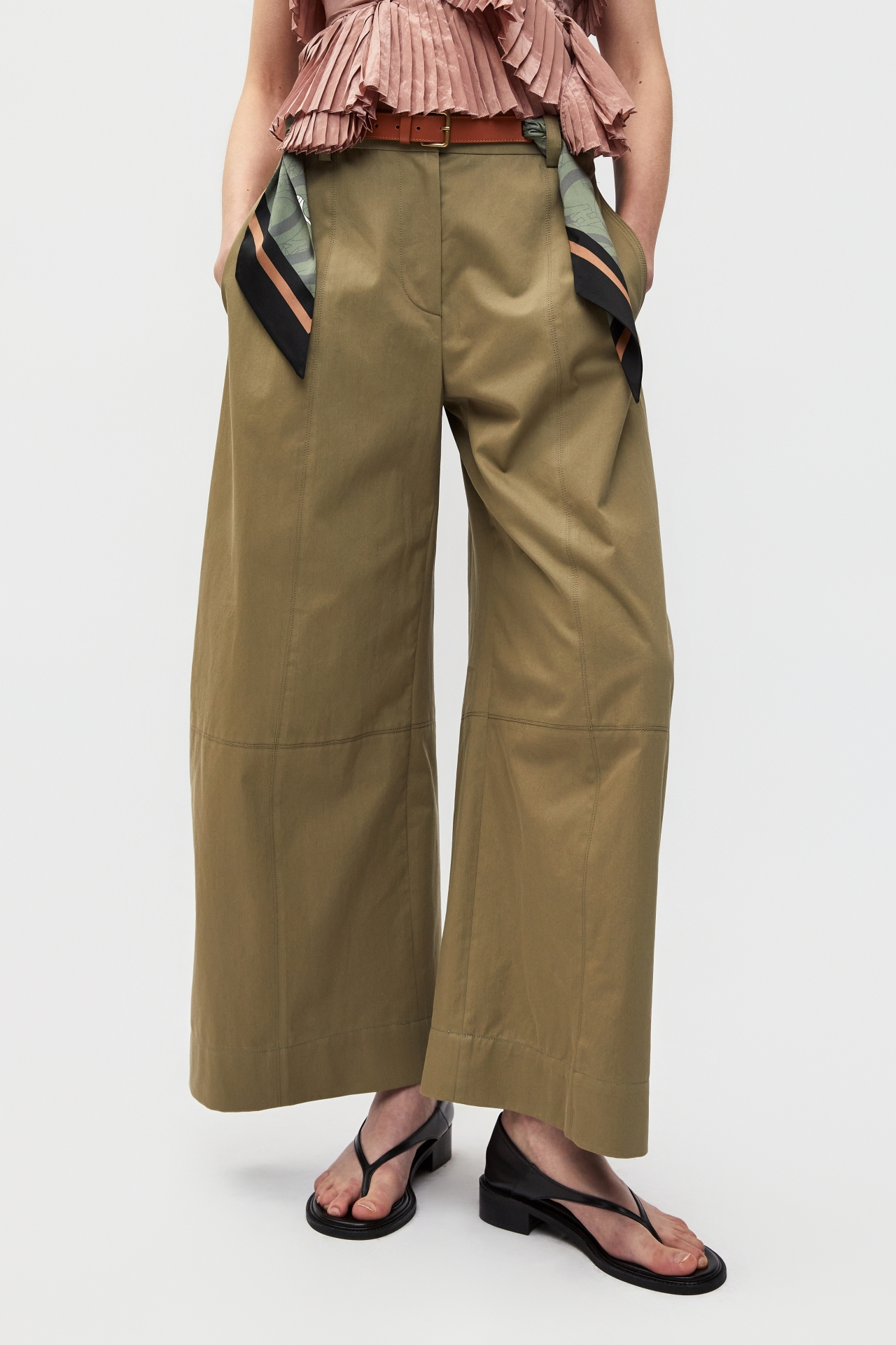 DRAWSTRING LOOSE PANTS (S26PT5051KK)