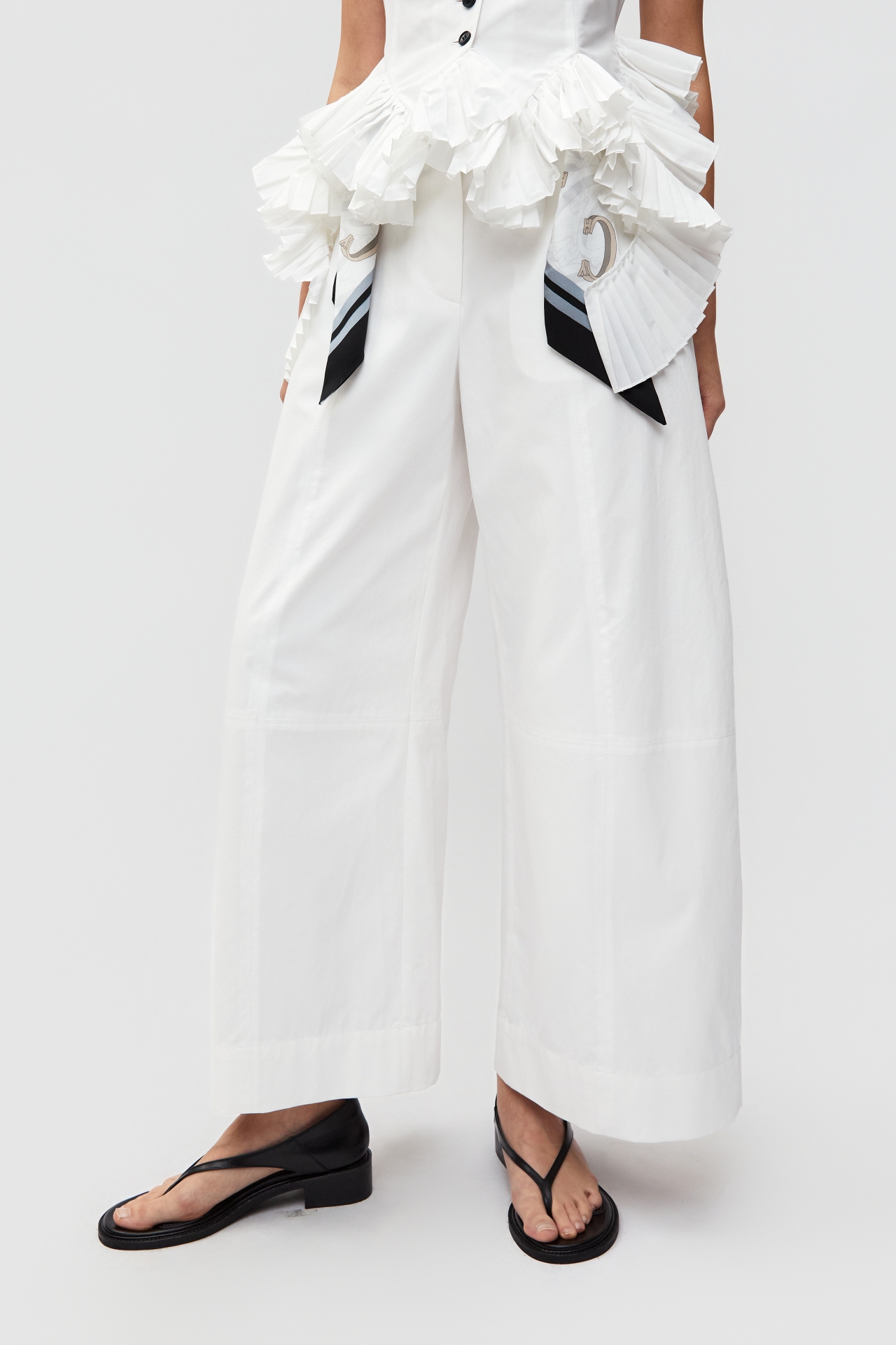 DRAWSTRING LOOSE PANTS (S26PT5051WH)