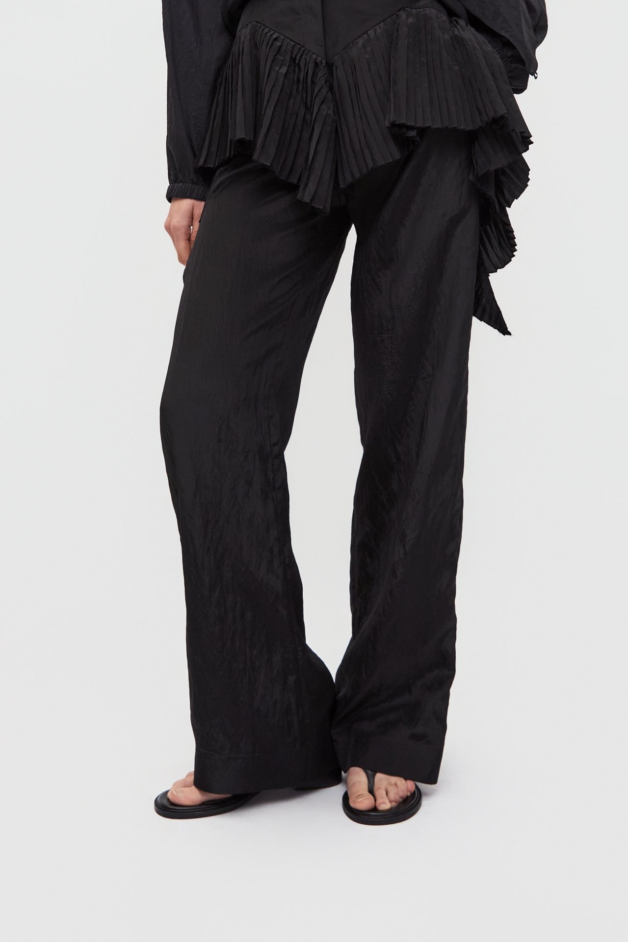 ASYMMETRICAL HEM FAUX TWO-PIECE PANTS (S26PT5061BK)