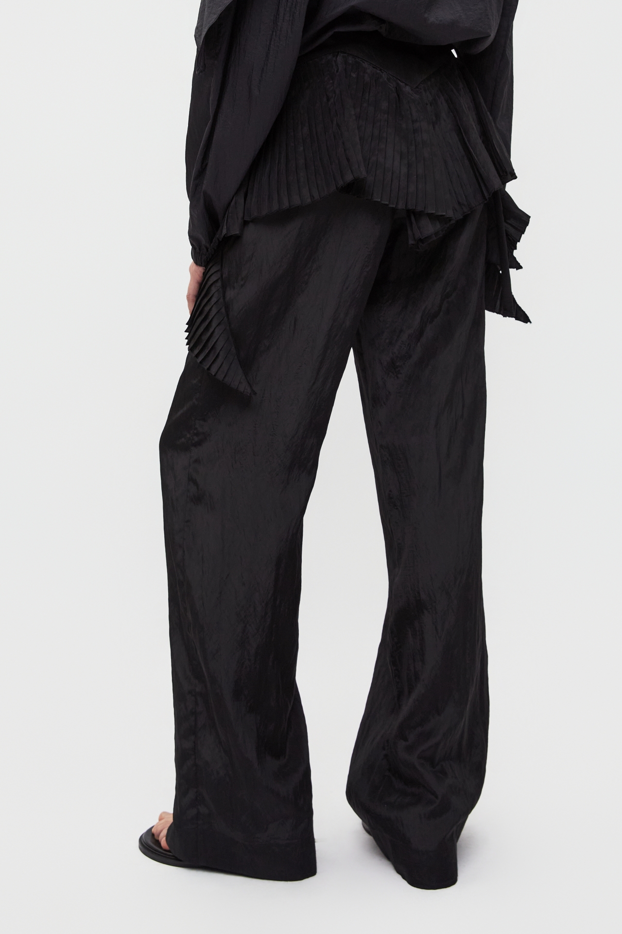 ASYMMETRICAL HEM FAUX TWO-PIECE PANTS (S26PT5061BK)