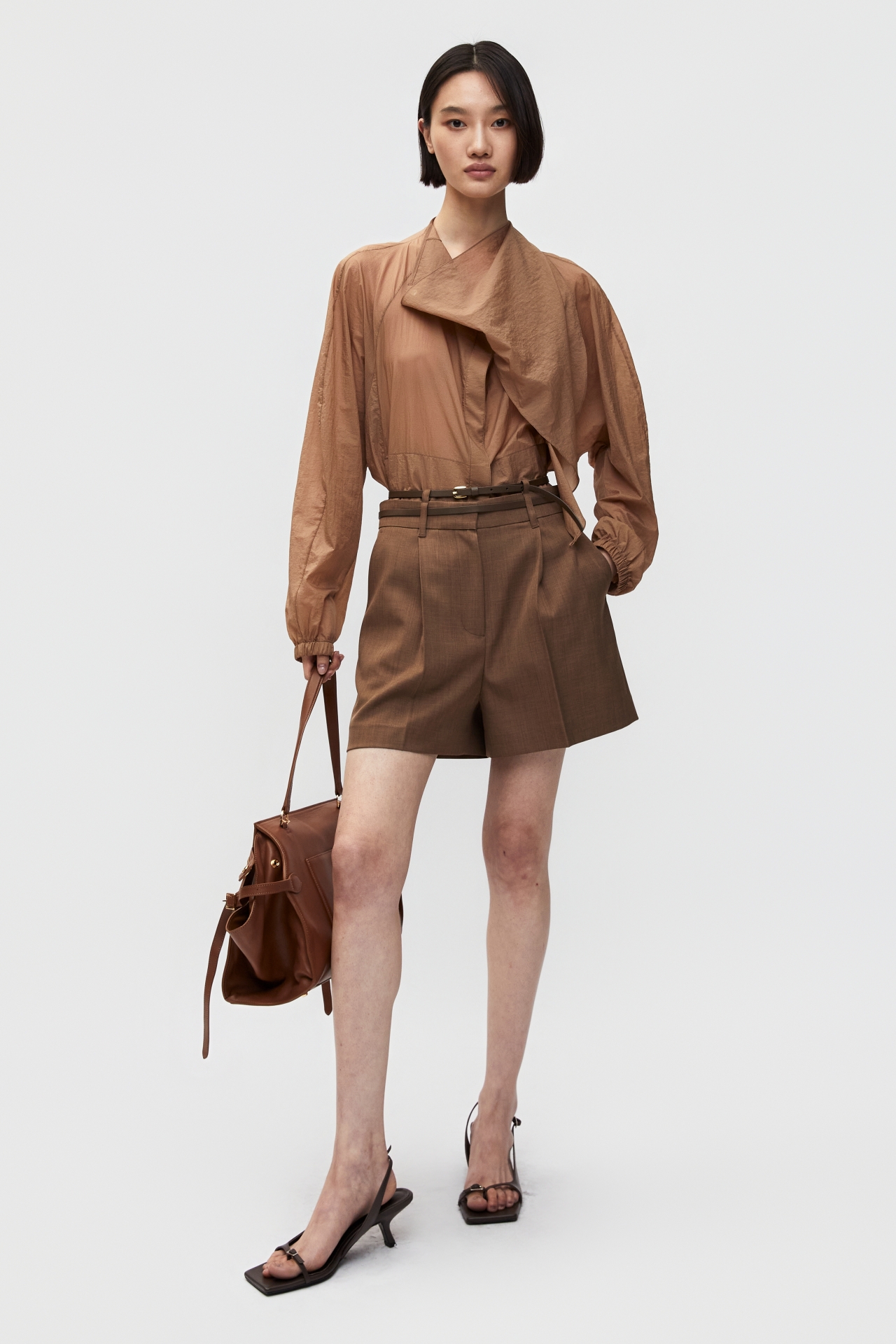 BELTED TUCK SHORTS (S26PT5101BR)