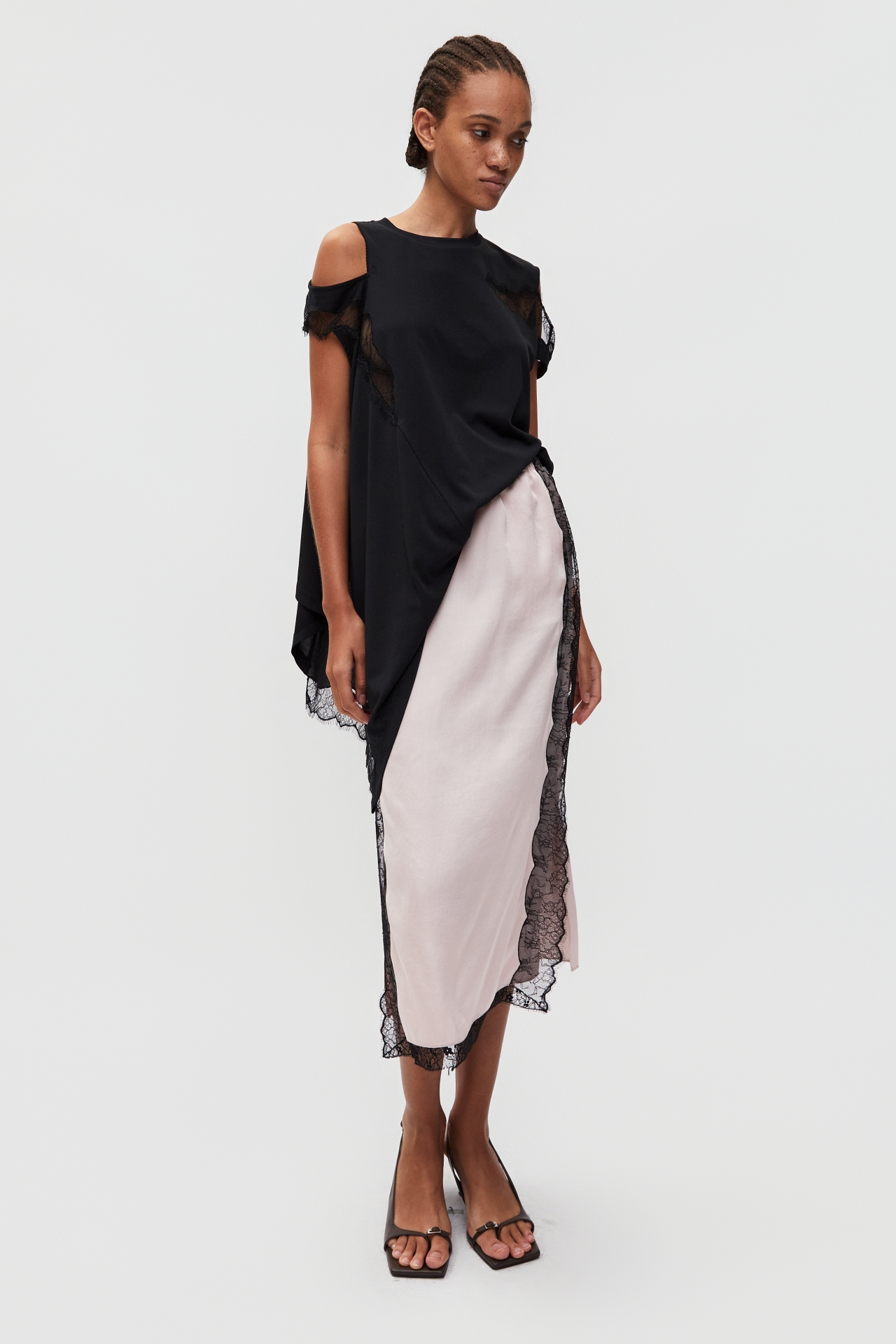 LACE-TRIMMED SKIRT (S26SK6021PK)
