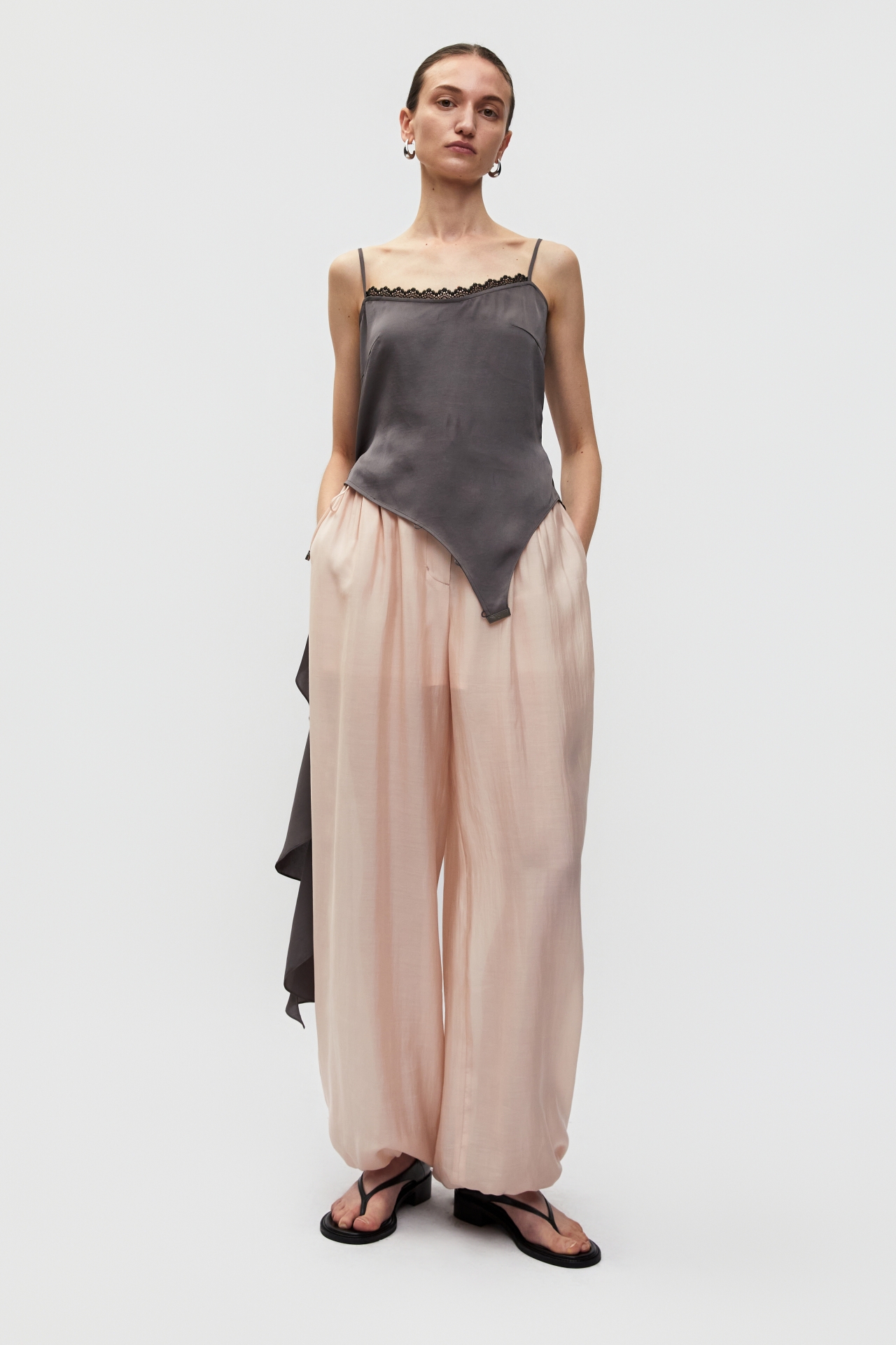SPLICED ASYMMETRIC TOP (S26TO10011KK)