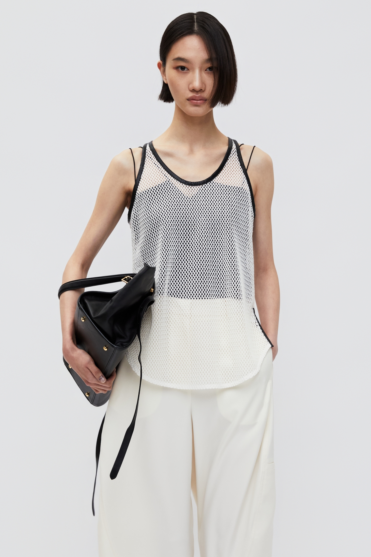 MESH SLEEVELESS TOP (S26TO10031IV)