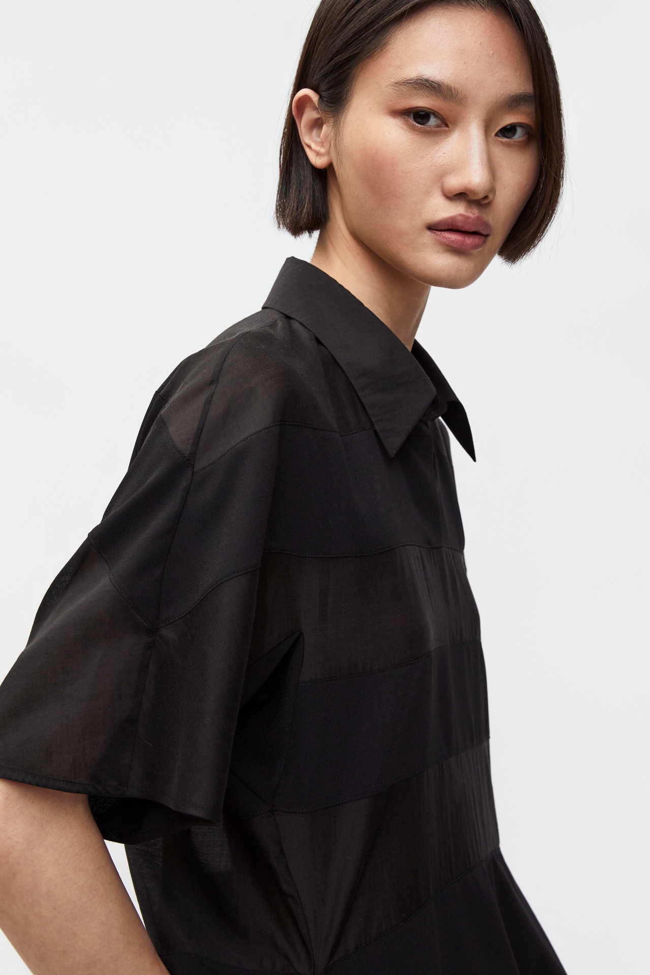 DRAPED HEM TOP (S26TO10071BK)