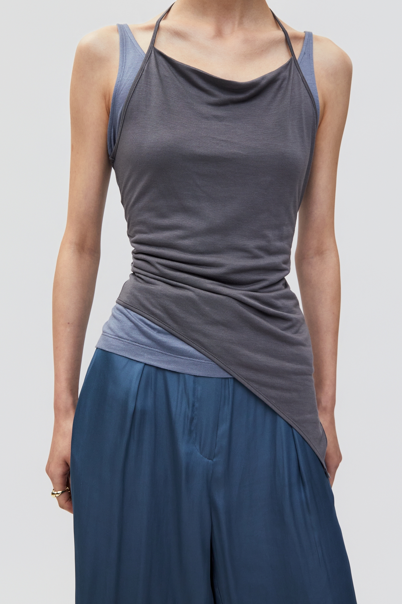 LAYERED ASYMMETRIC TOP (S26TS11021CG)