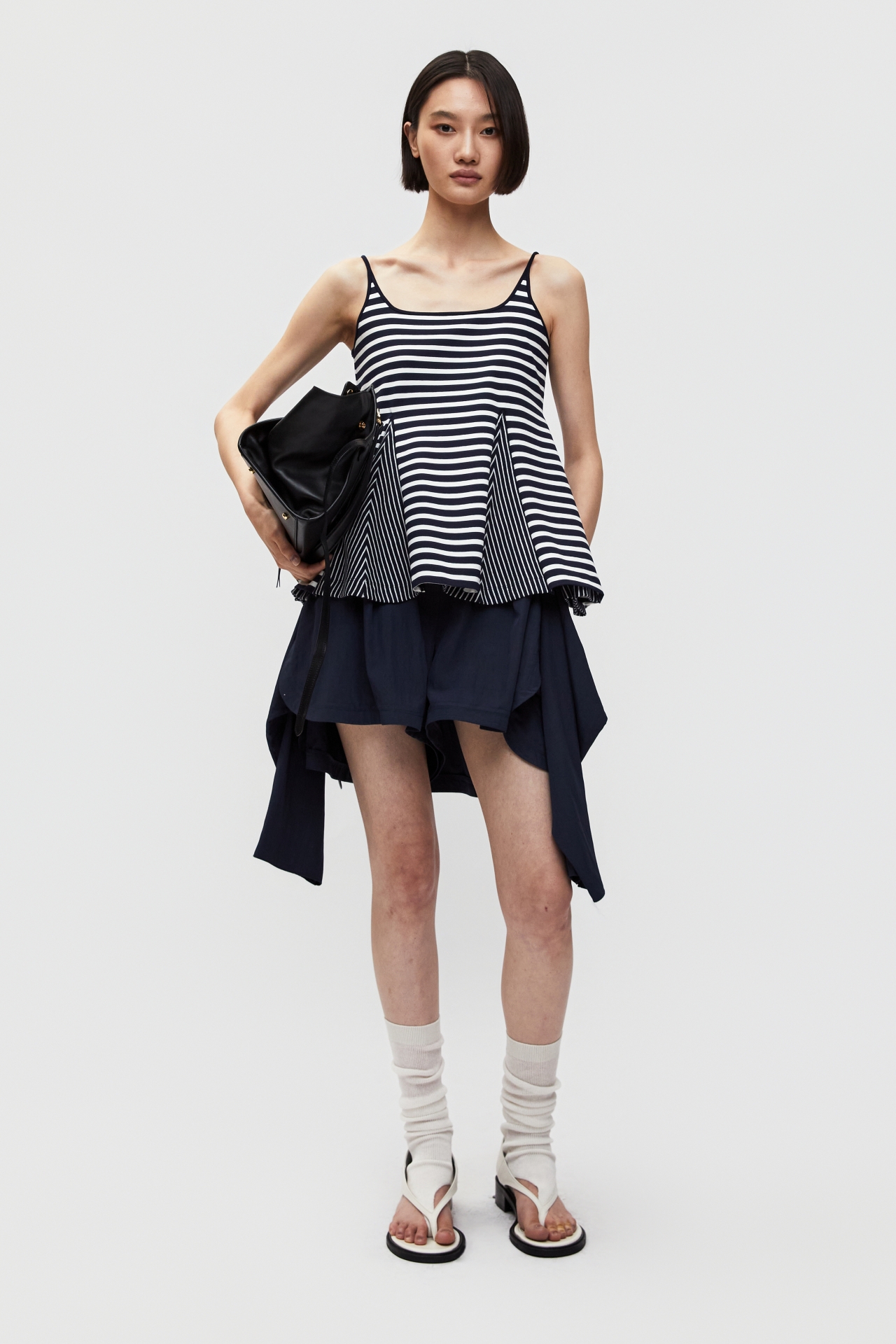 STRIPED CAMI TOP (S26TS11102NV)