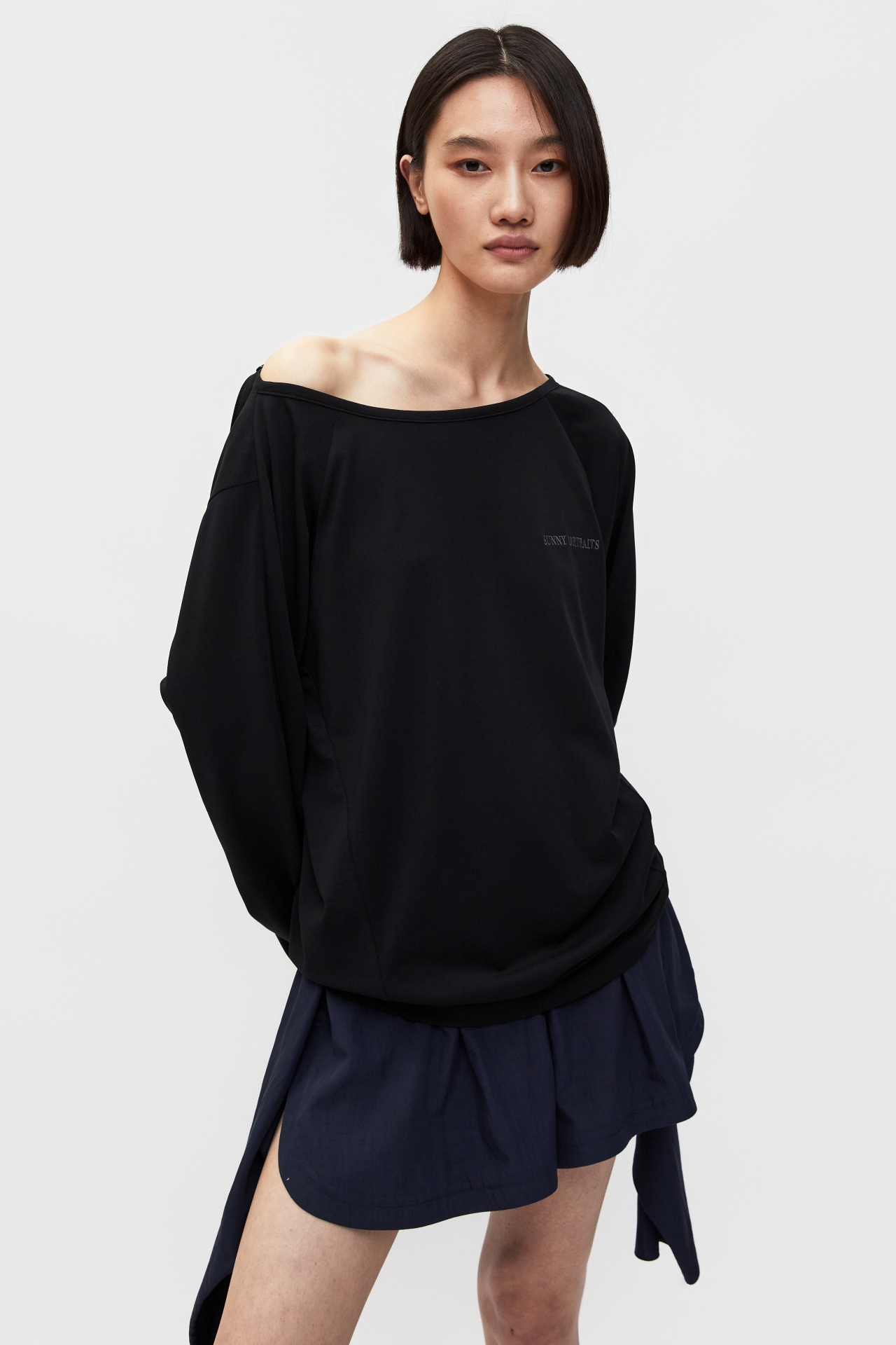 SOLID LONG SLEEVE TEE (S26TS11111BK)