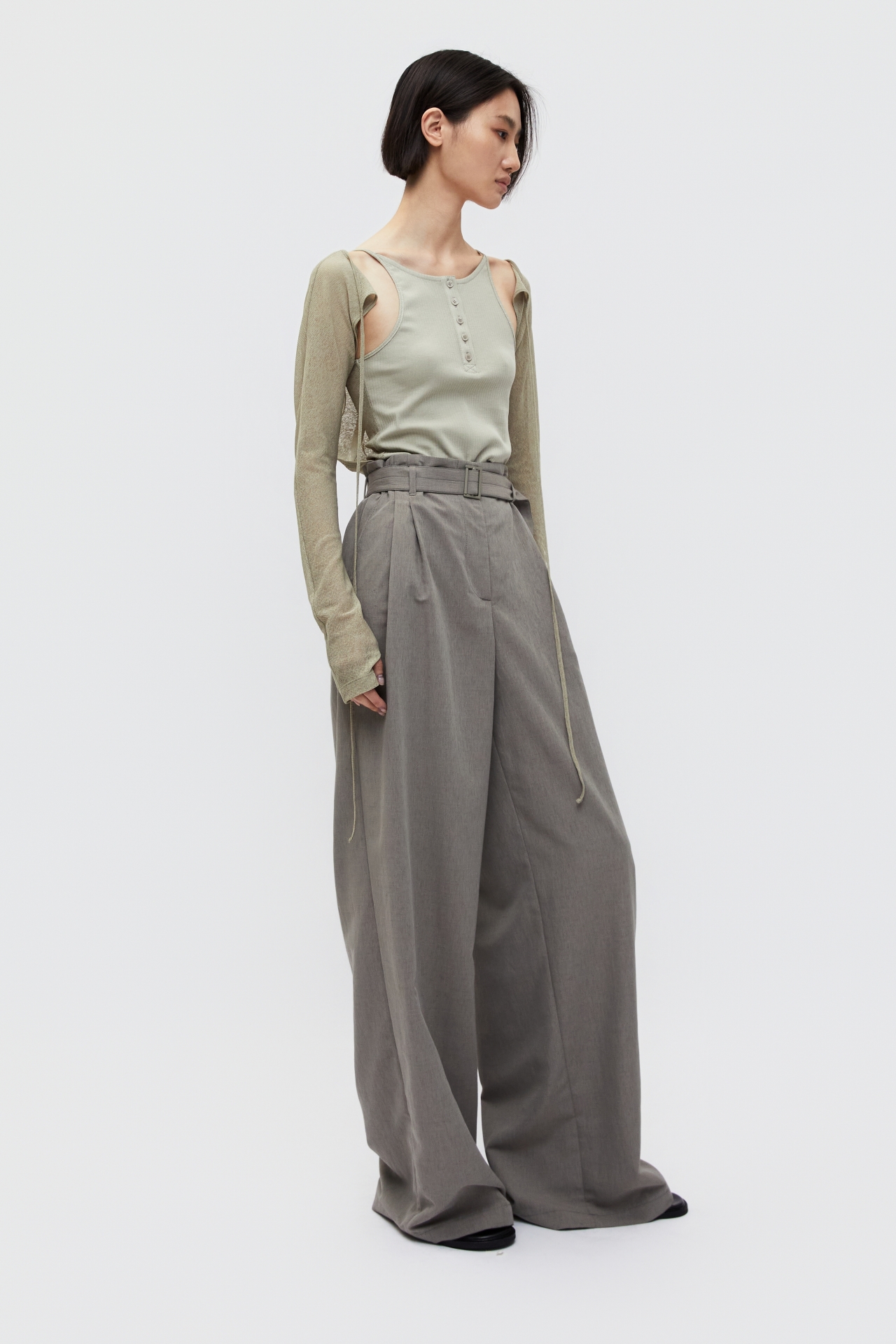 LAYERED-STYLE LONG SLEEVE TOP (S26TS11141KK)