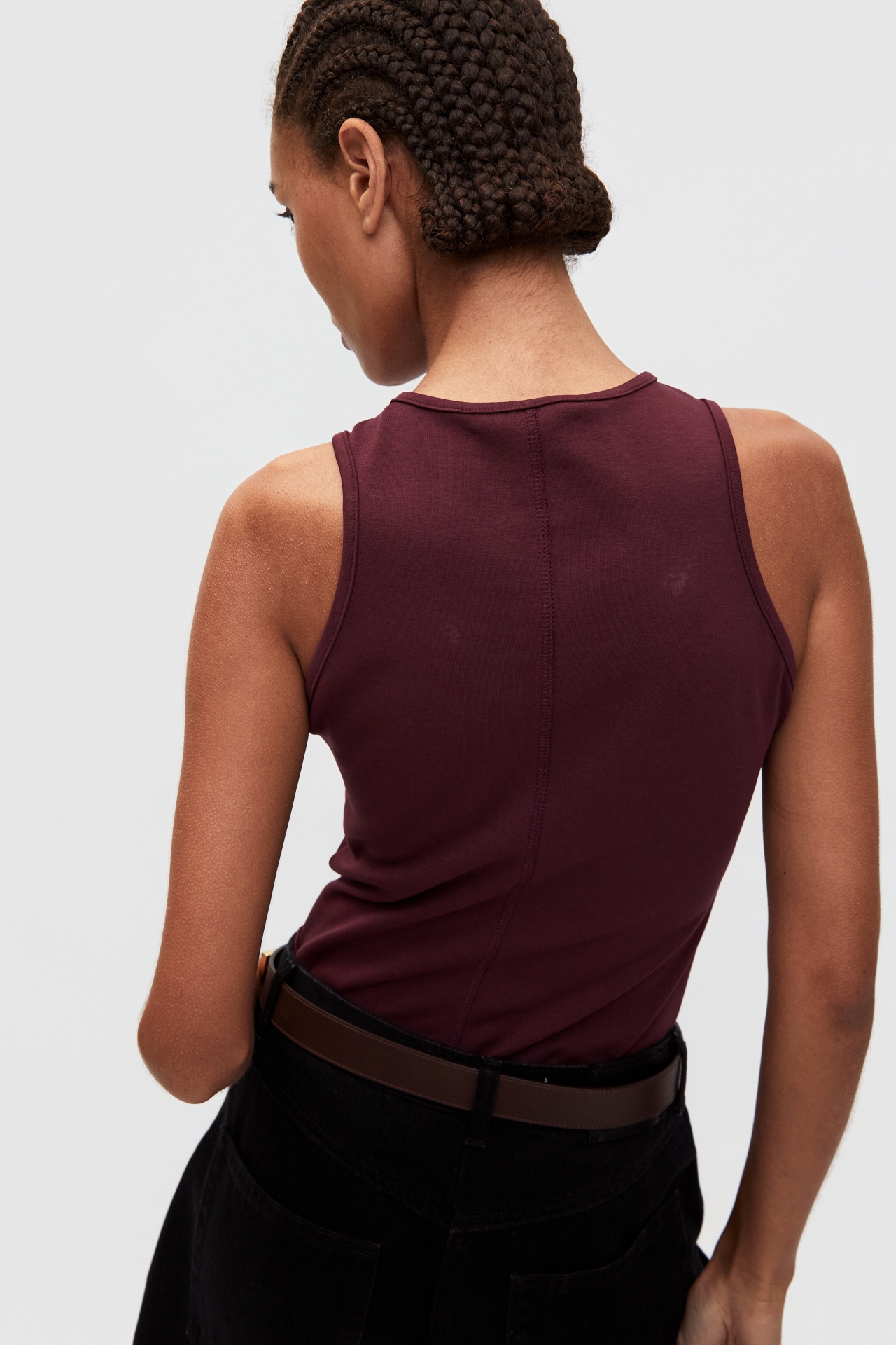 SLEEVELESS TOP (S26TS11191BD)