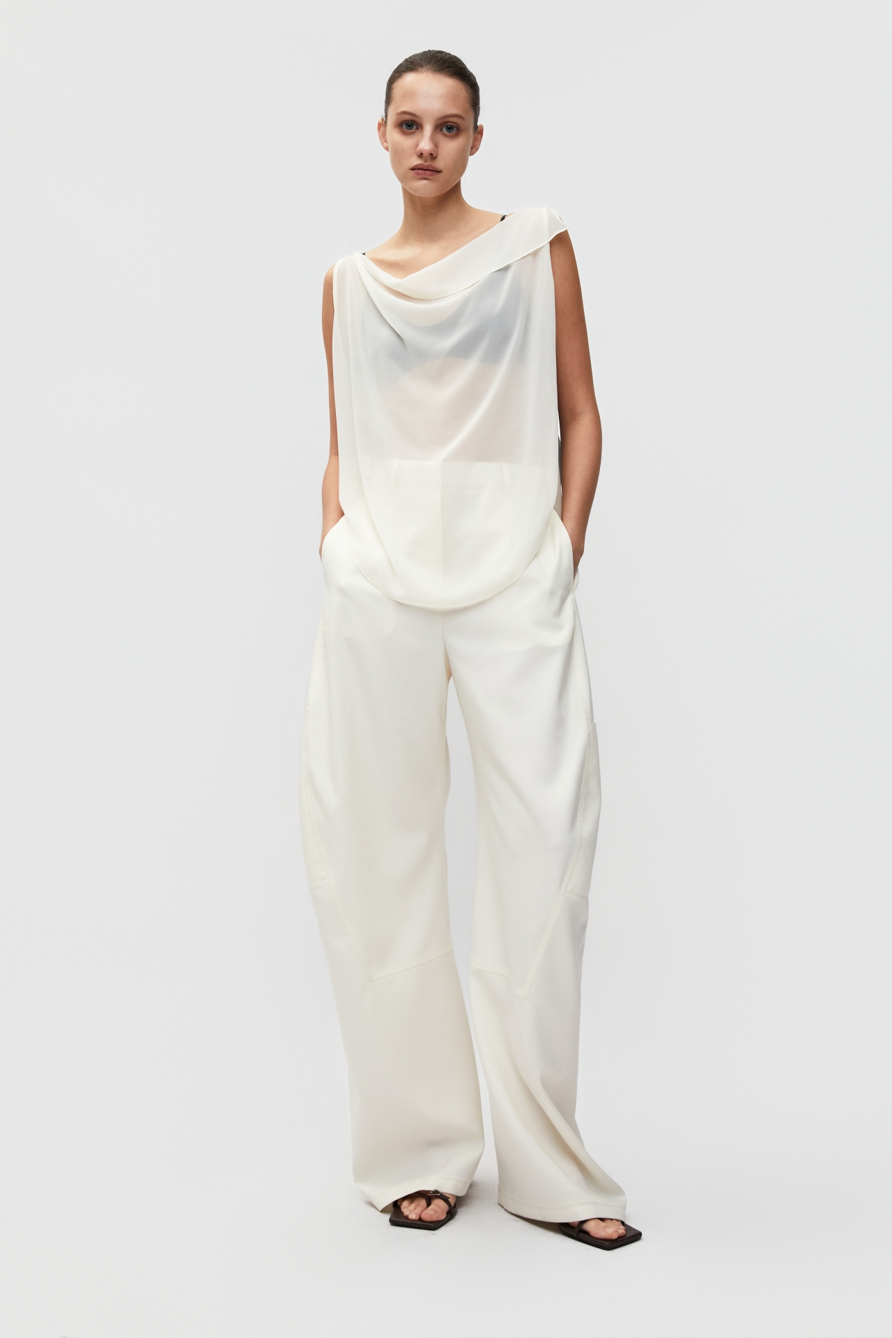 DRAPE PANEL VEST (S26VT3021MT)
