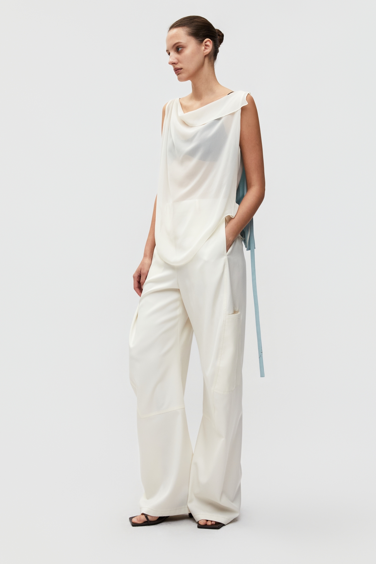 DRAPE PANEL VEST (S26VT3021MT)