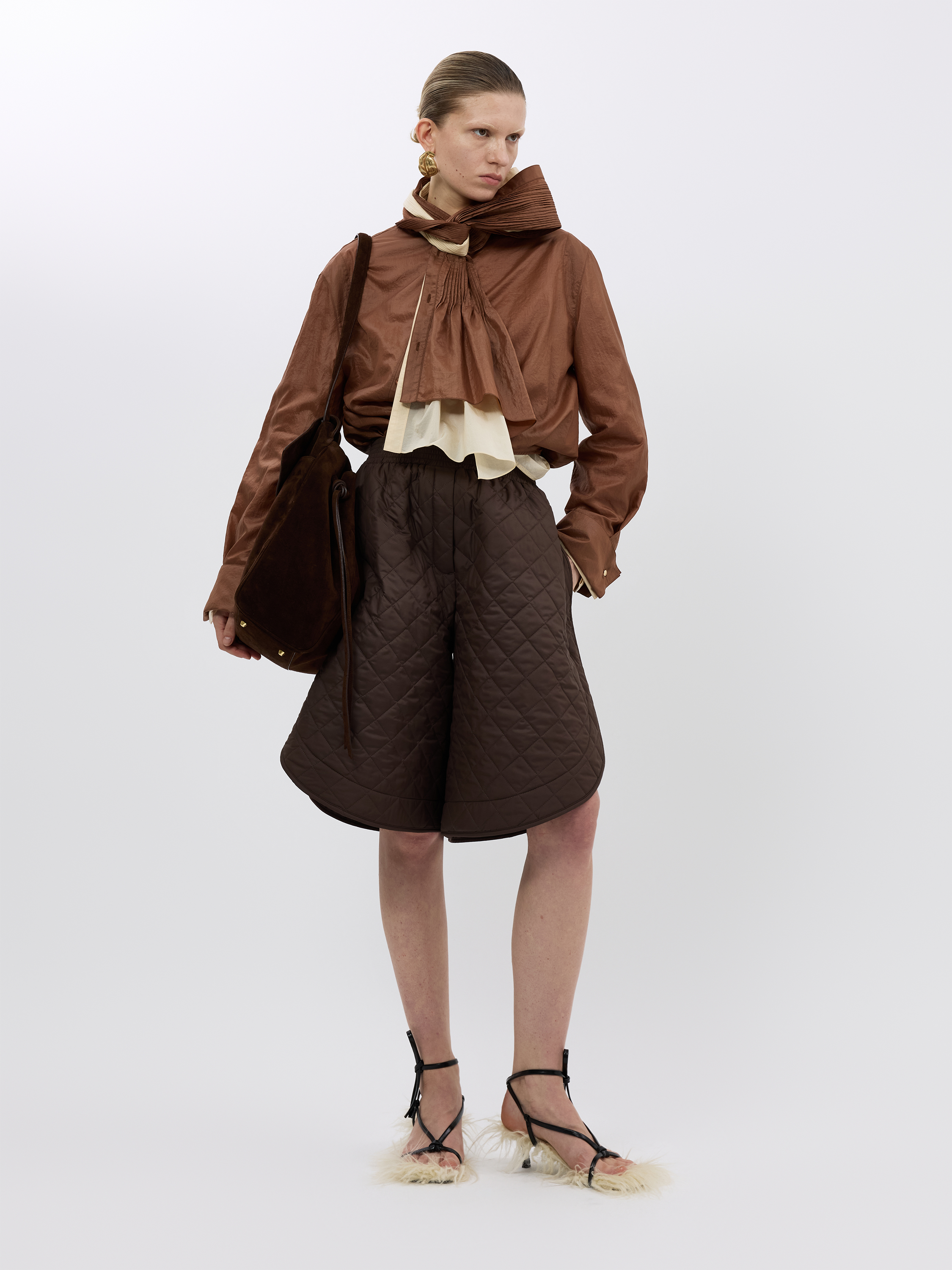 SUEDE SLOUCHY MAXI SHOULDER BAG (W26AC12131BR)