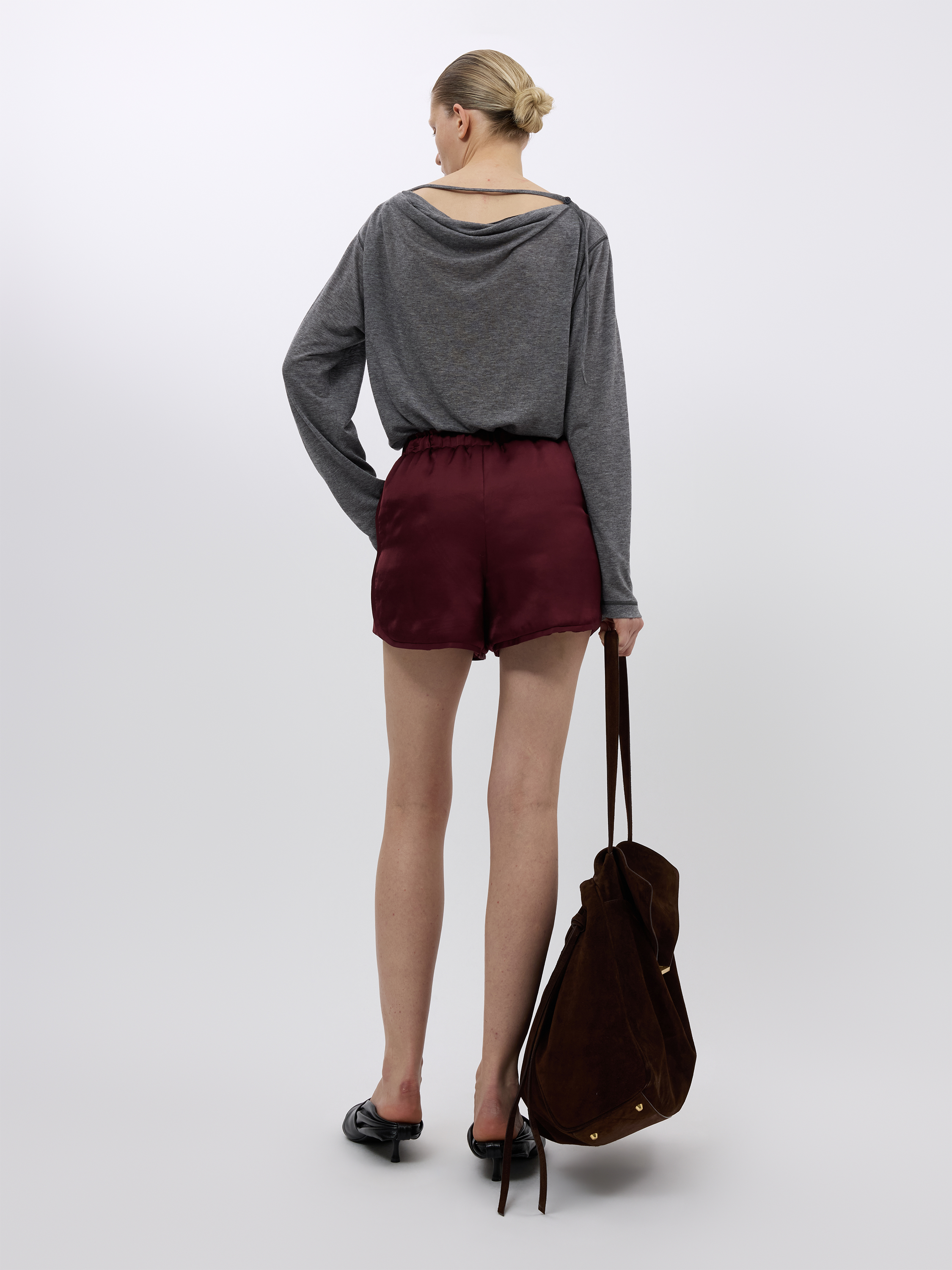 SUEDE SLOUCHY MAXI SHOULDER BAG (W26AC12131BR)