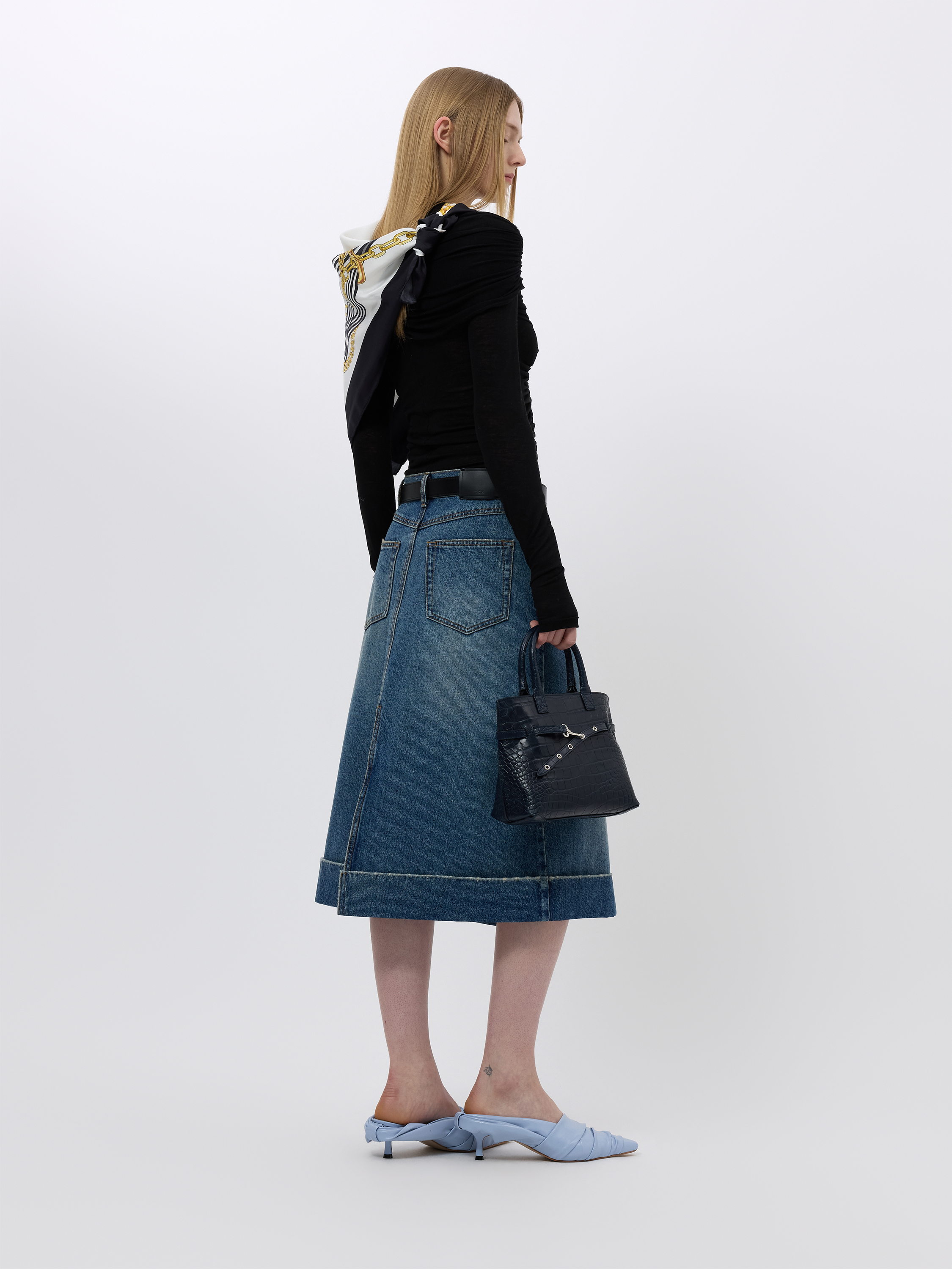 CROC-EMBOSSED MINI TOTE (W26AC12251NV)