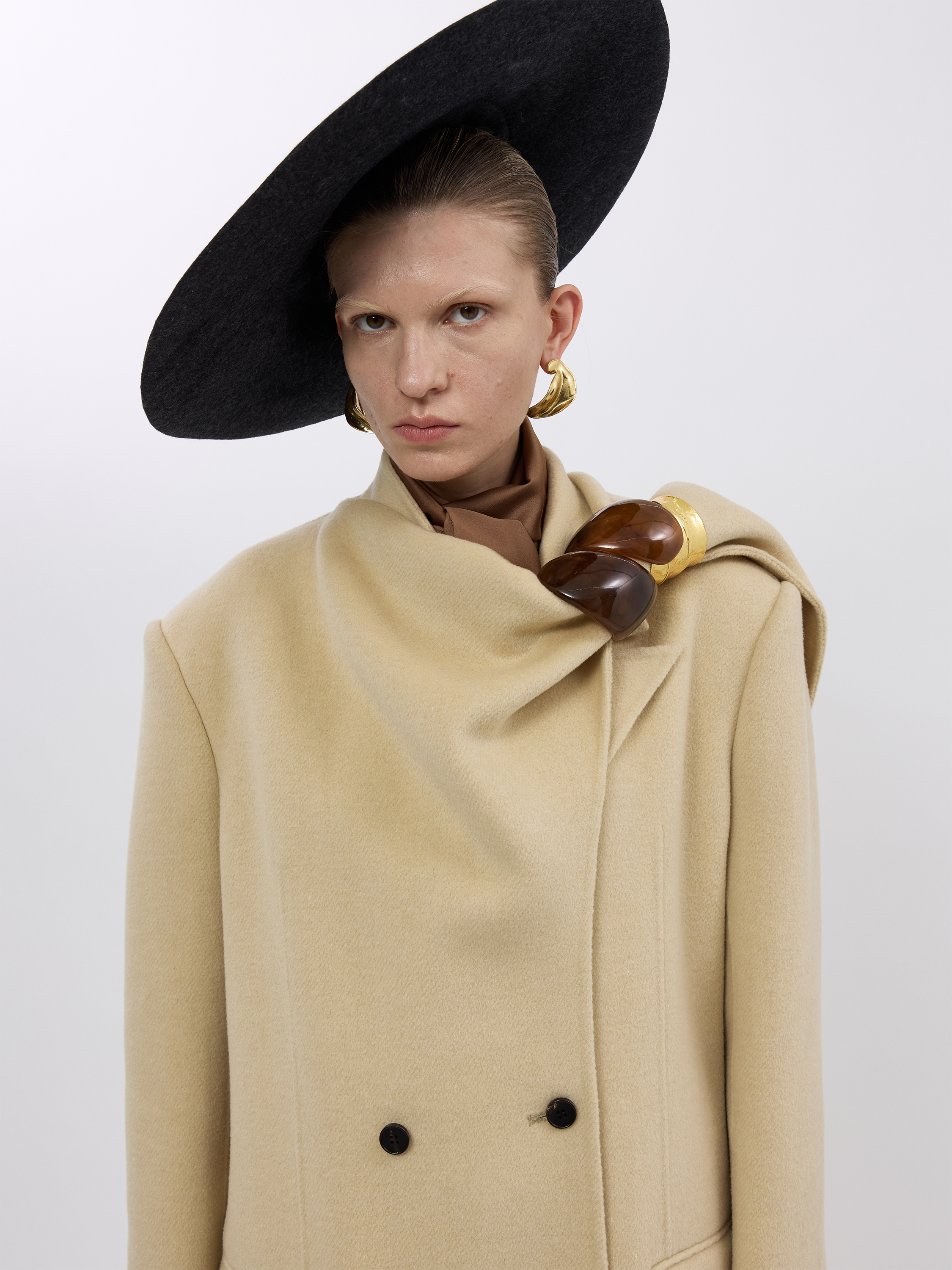 WOOL CASHMERE DRAPED NECK COAT (W26CT1071YL)