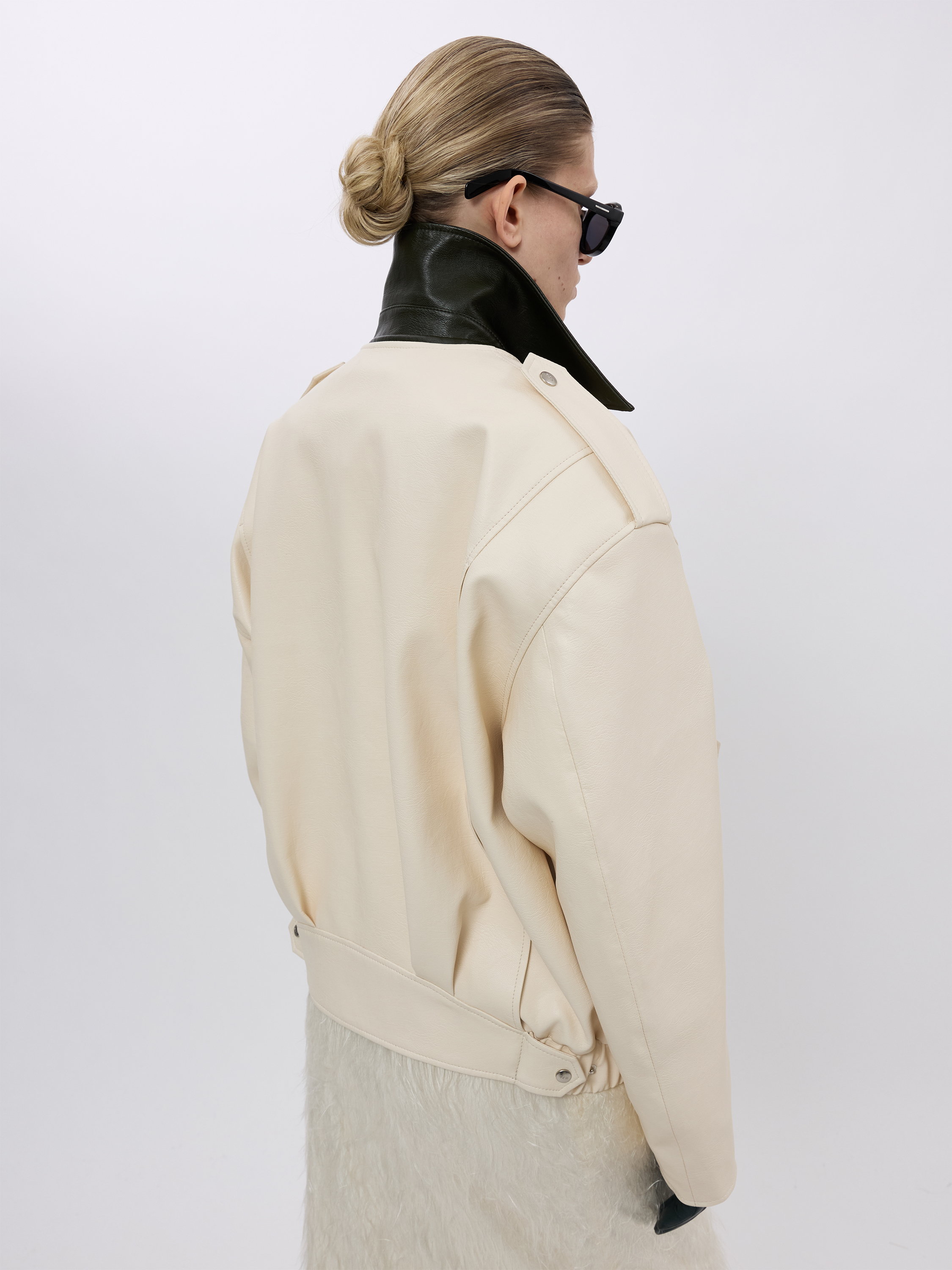 DOUBLE SNAP FAUX LEATHER JACKET (W26OT0191CR)