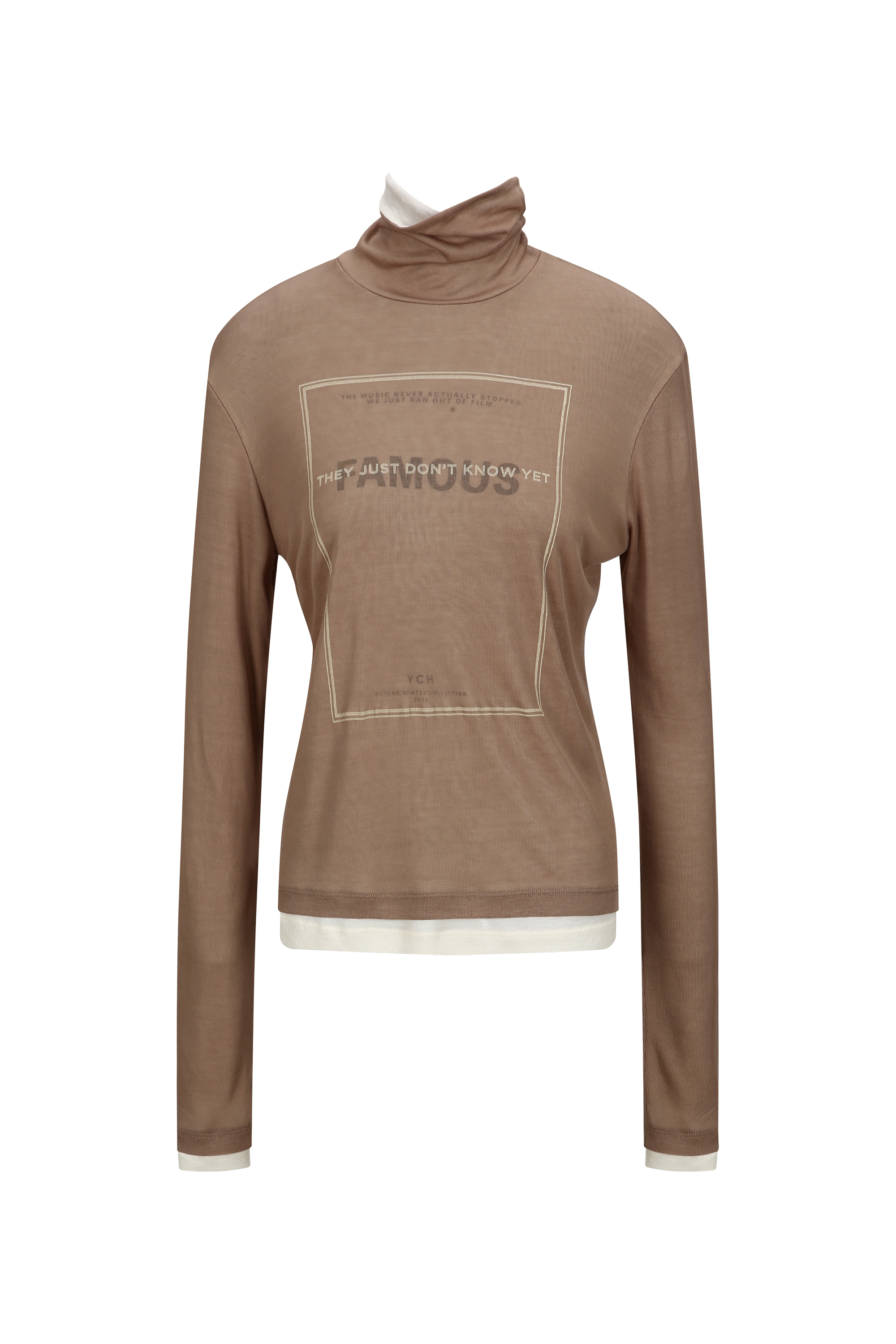 LAYERED GRAPHIC TURTLENECK TOP (W26TS11021BR)